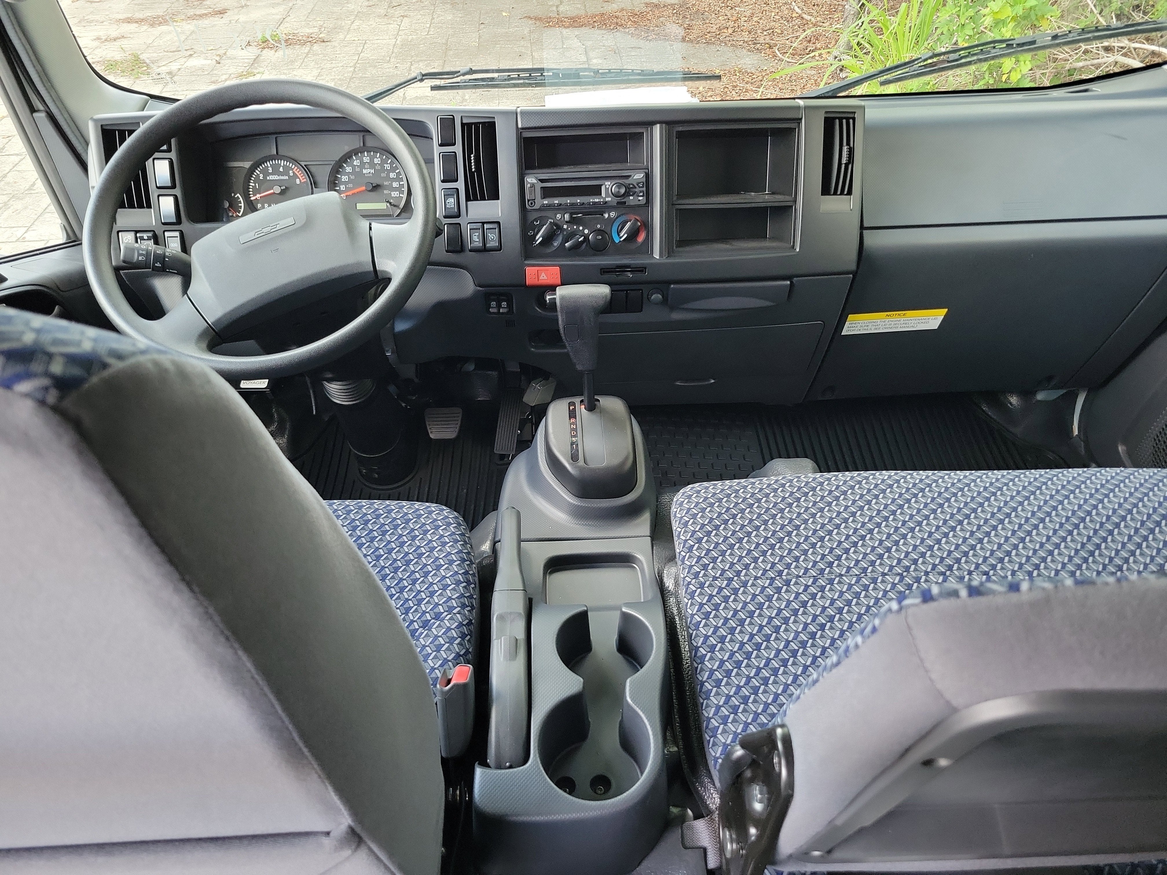 2025 Chevrolet Low Cab Forward 4500 Base