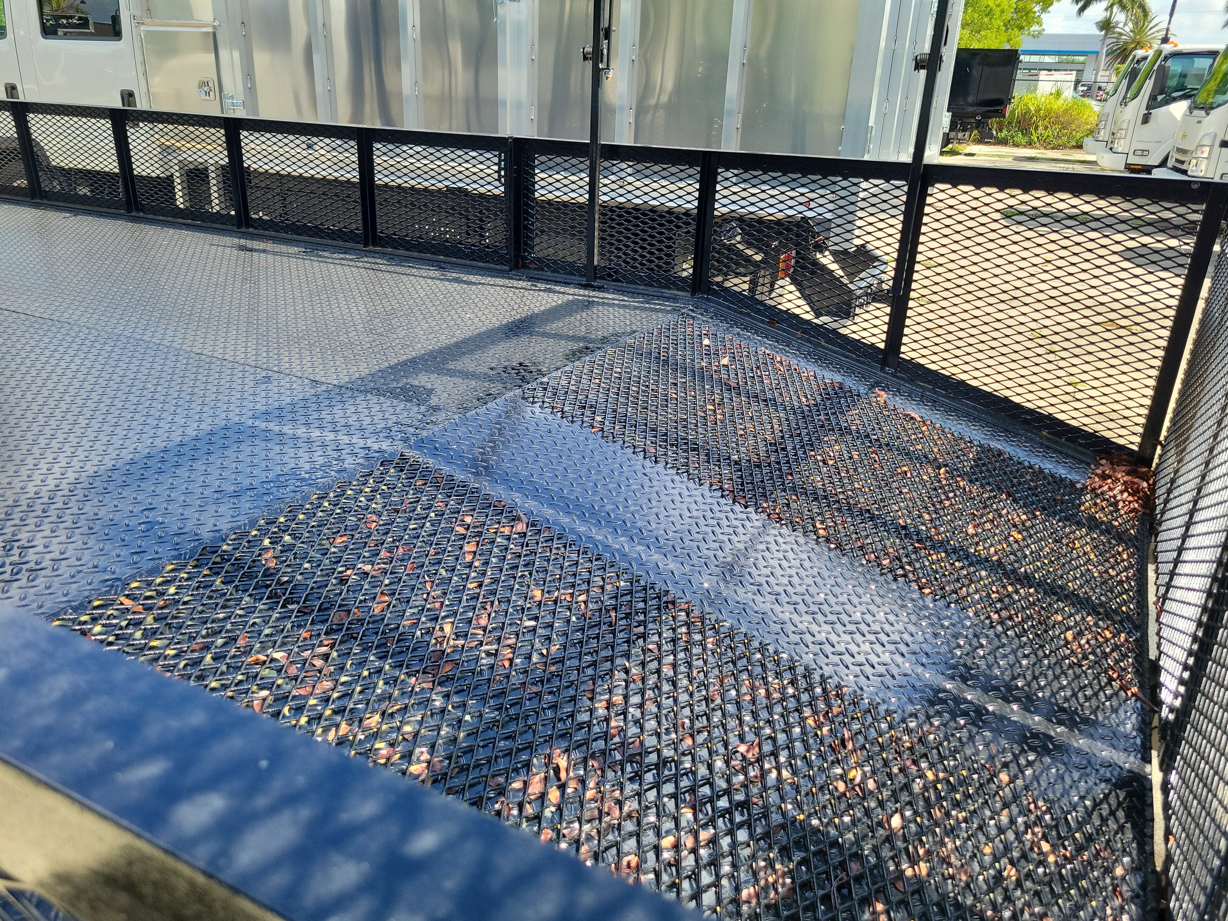 2025 Chevrolet Low Cab Forward 4500 Base