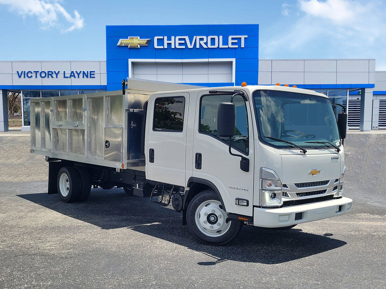 2026 Chevrolet Low Cab Forward 4500 HG Base