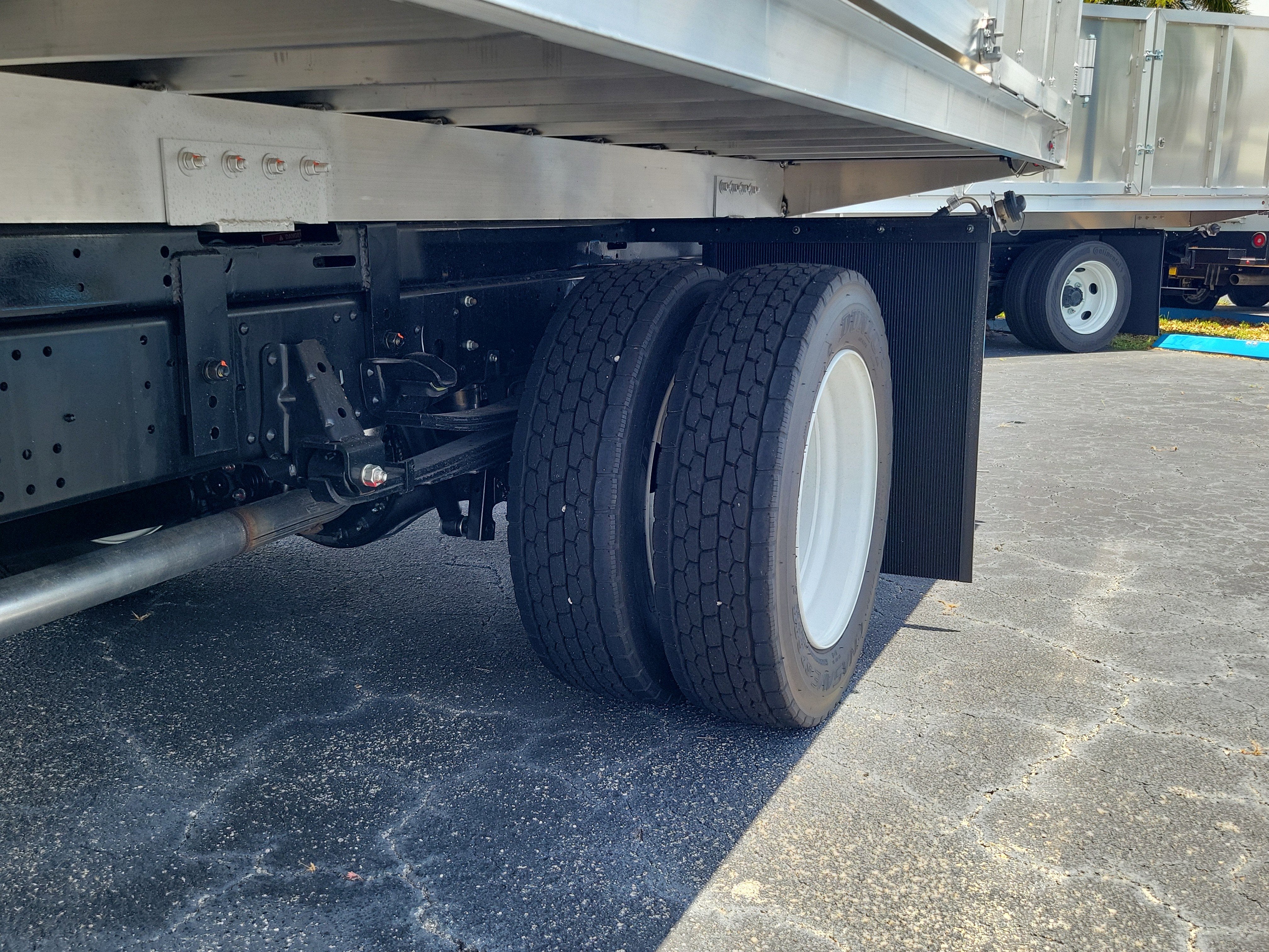 2026 Chevrolet Low Cab Forward 4500 HG Base