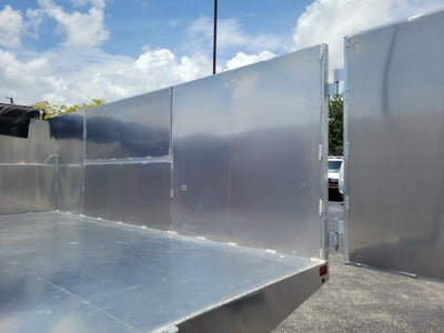 2026 Chevrolet Low Cab Forward 4500 HG Base
