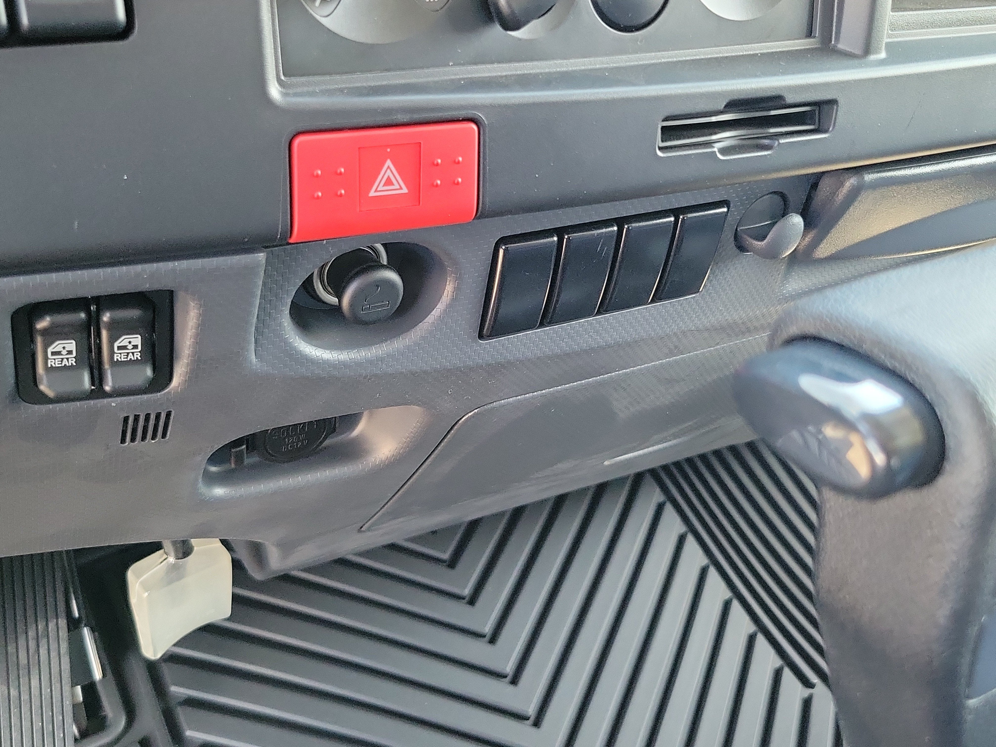2027 Chevrolet Low Cab Forward 4500 HG Base
