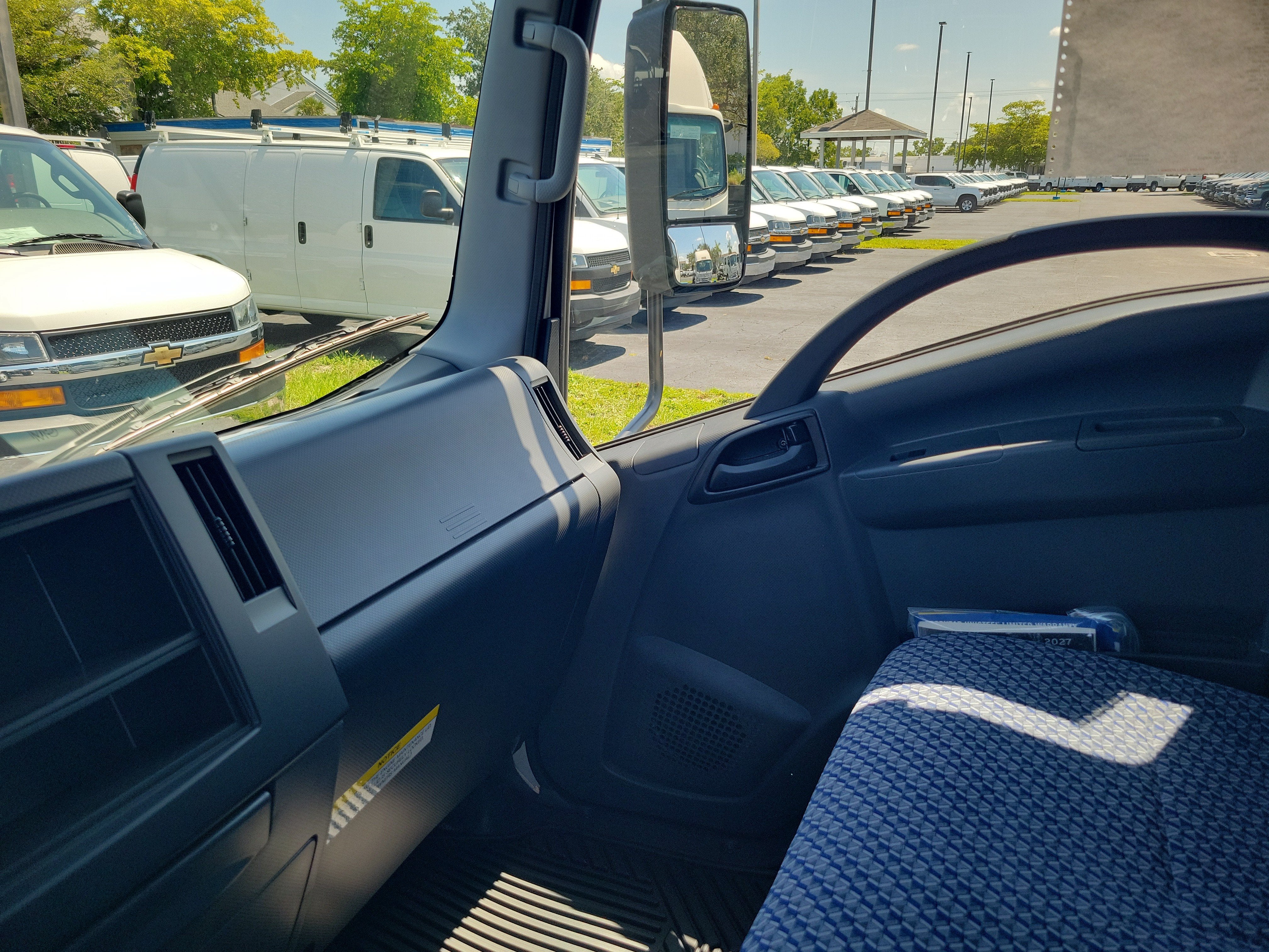 2027 Chevrolet Low Cab Forward 4500 HG Base