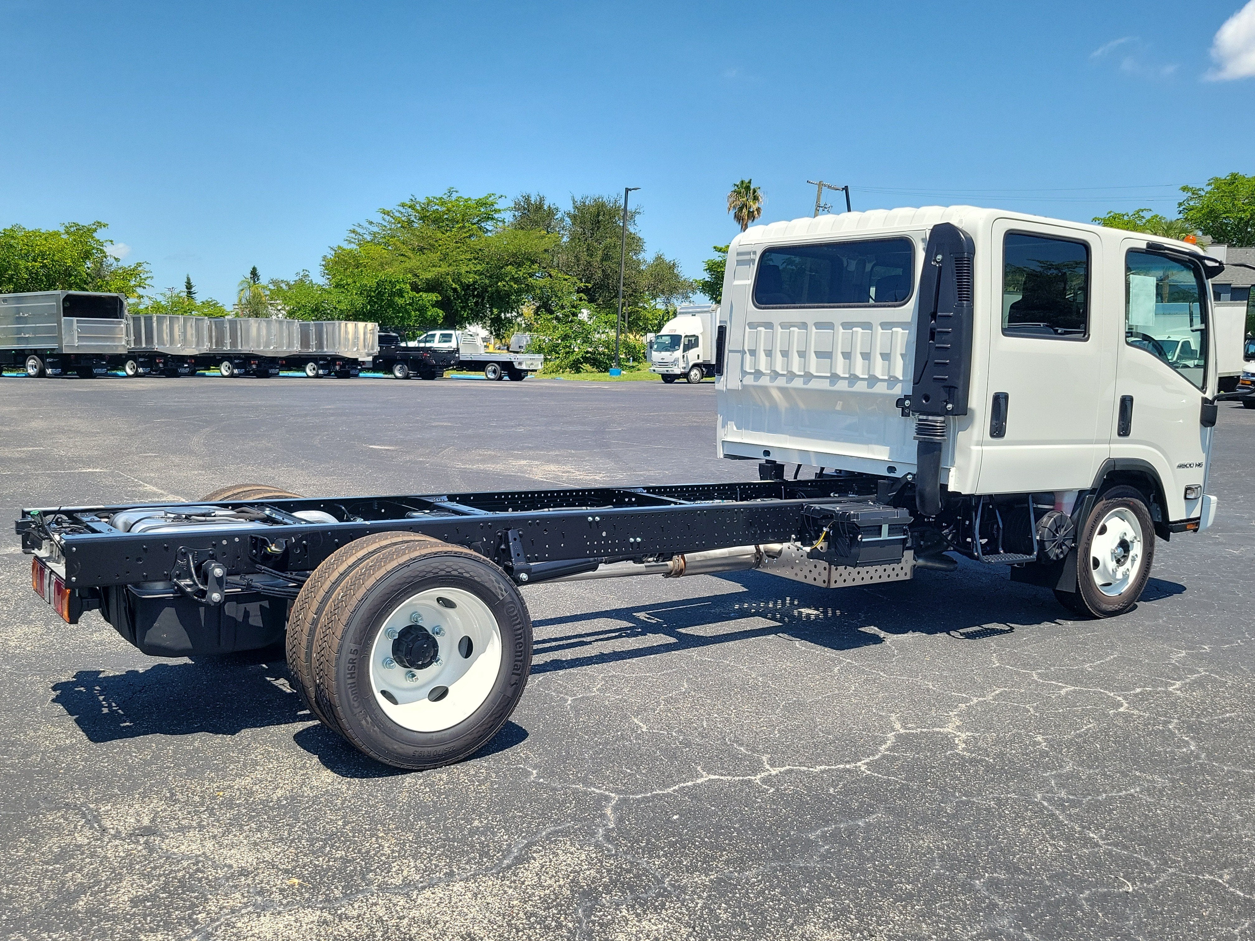 2027 Chevrolet Low Cab Forward 4500 HG Base