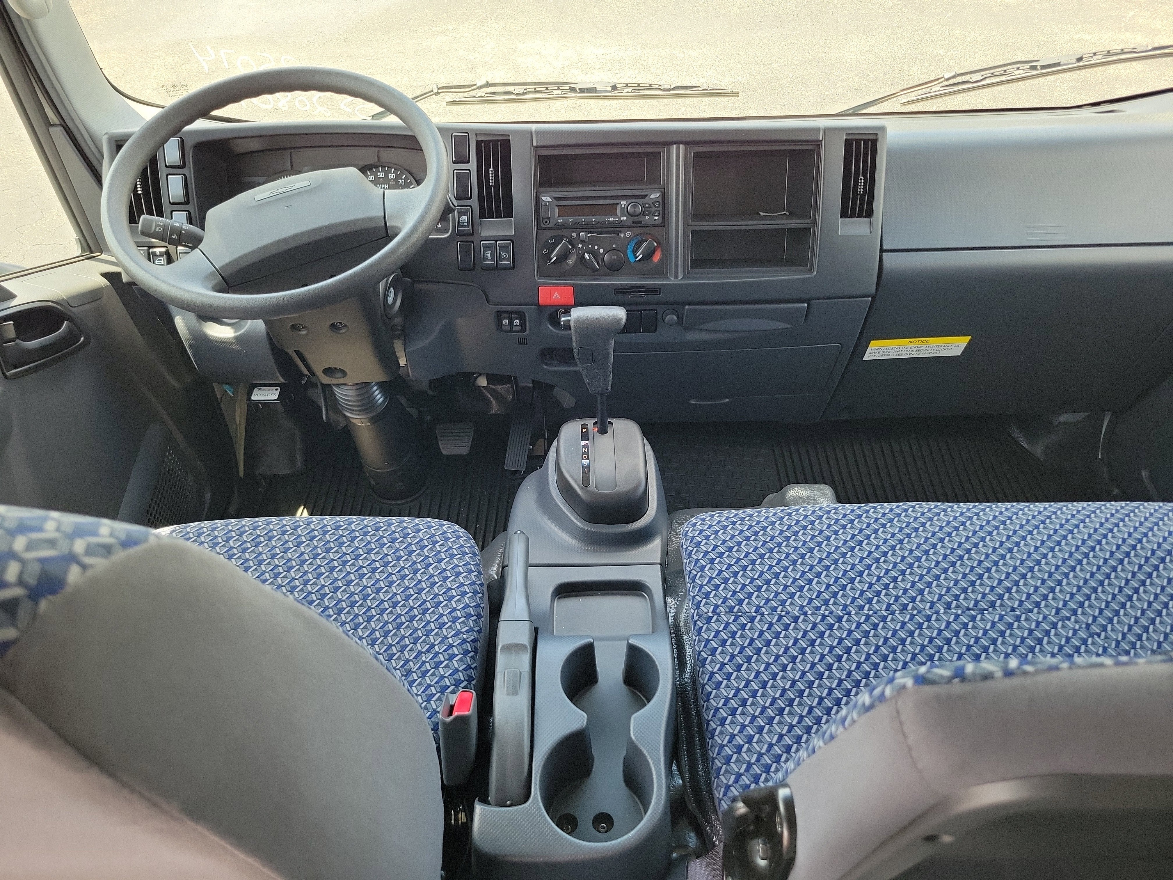 2025 Chevrolet Low Cab Forward 4500 Base