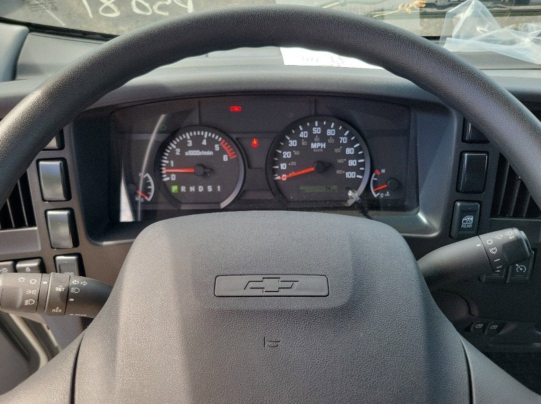 2025 Chevrolet Low Cab Forward 4500 Base