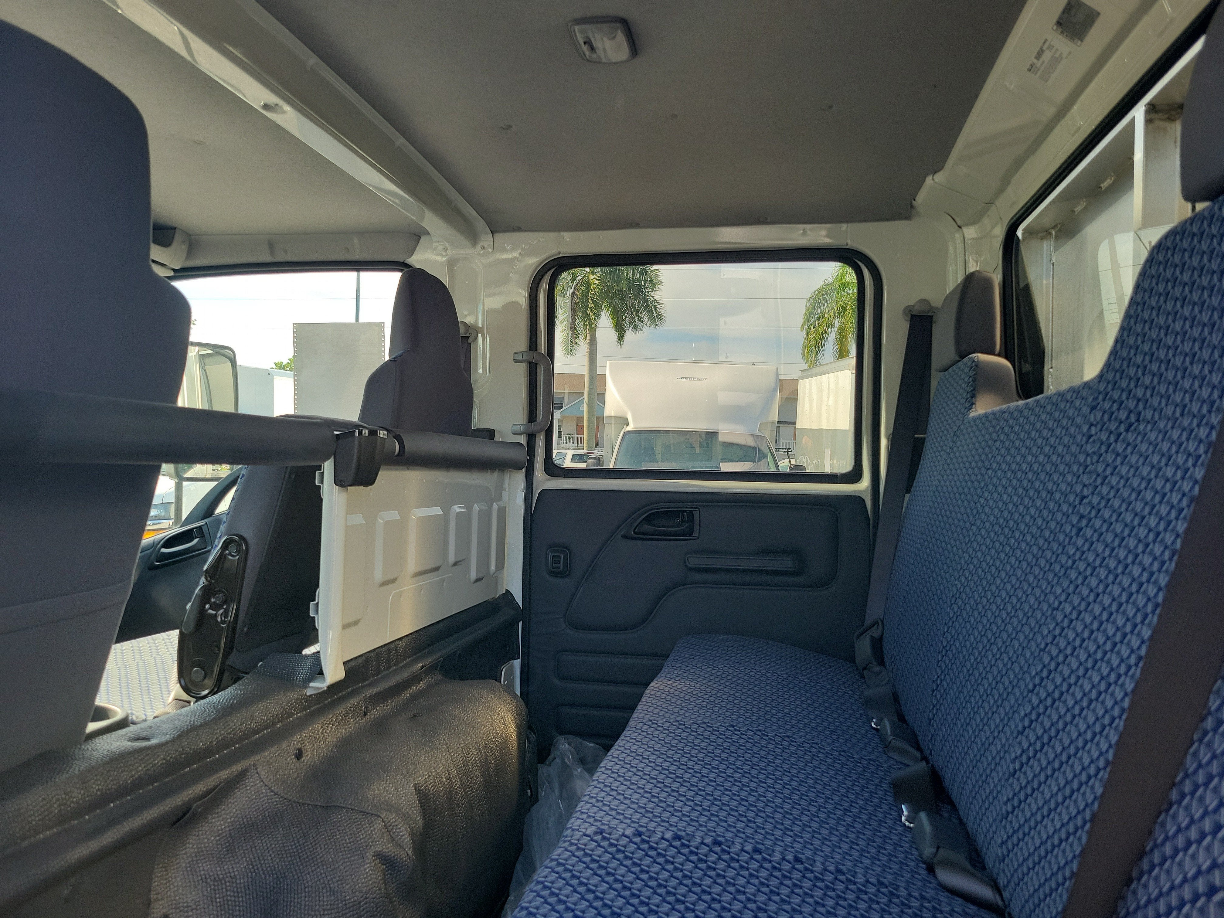 2027 Chevrolet Low Cab Forward 4500 HG Base