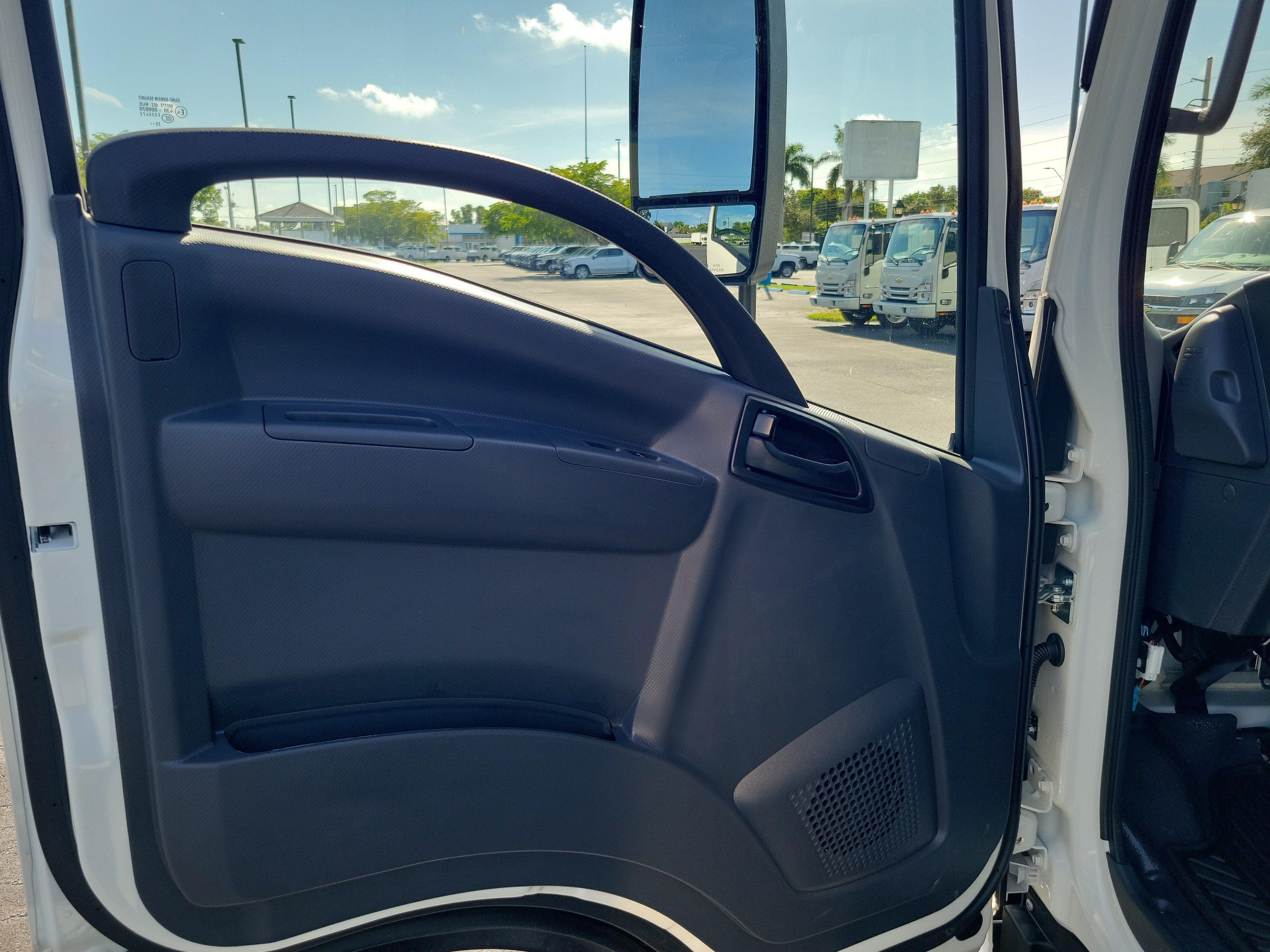 2027 Chevrolet Low Cab Forward 4500 HG Base
