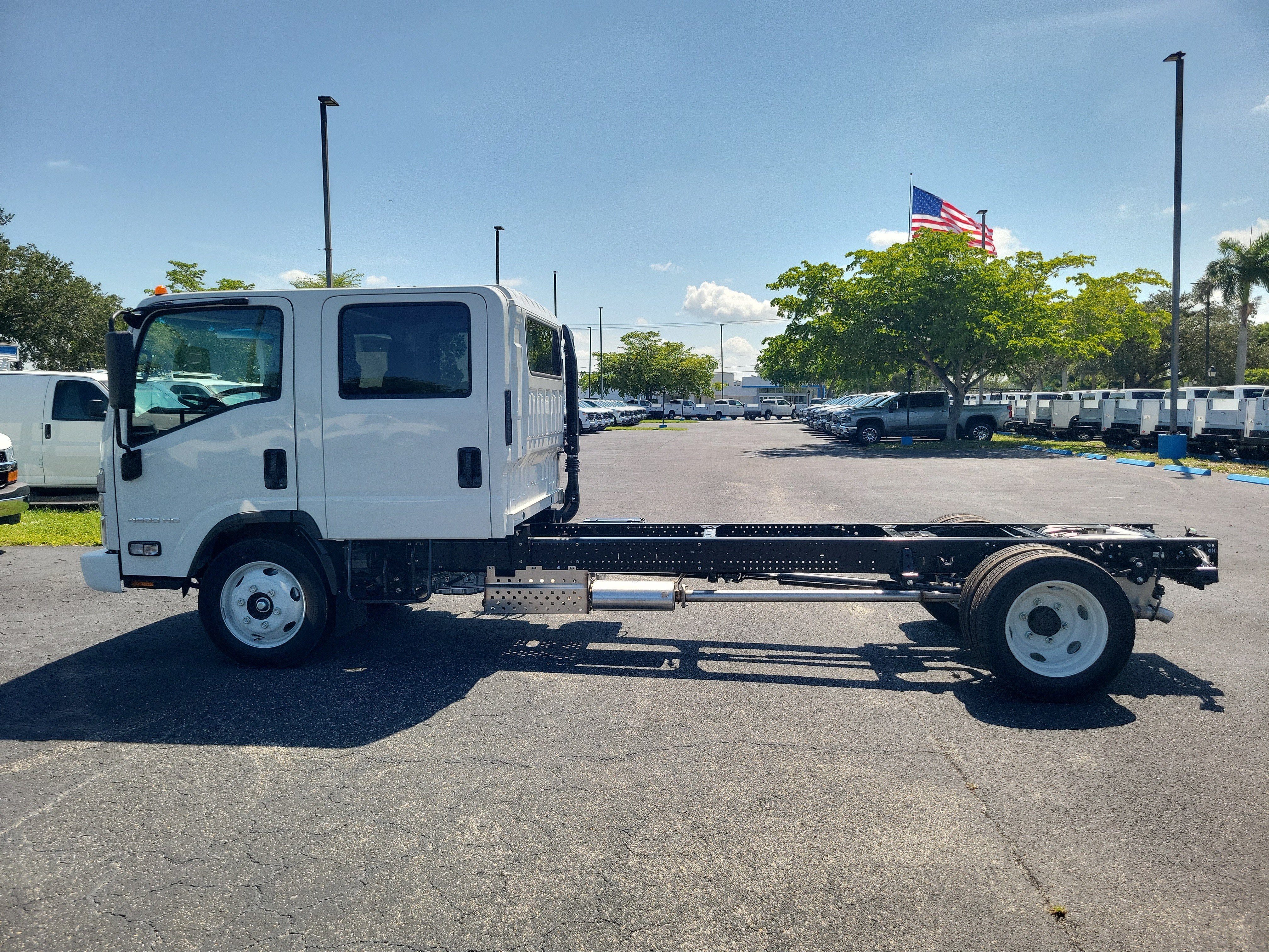 2027 Chevrolet Low Cab Forward 4500 HG Base