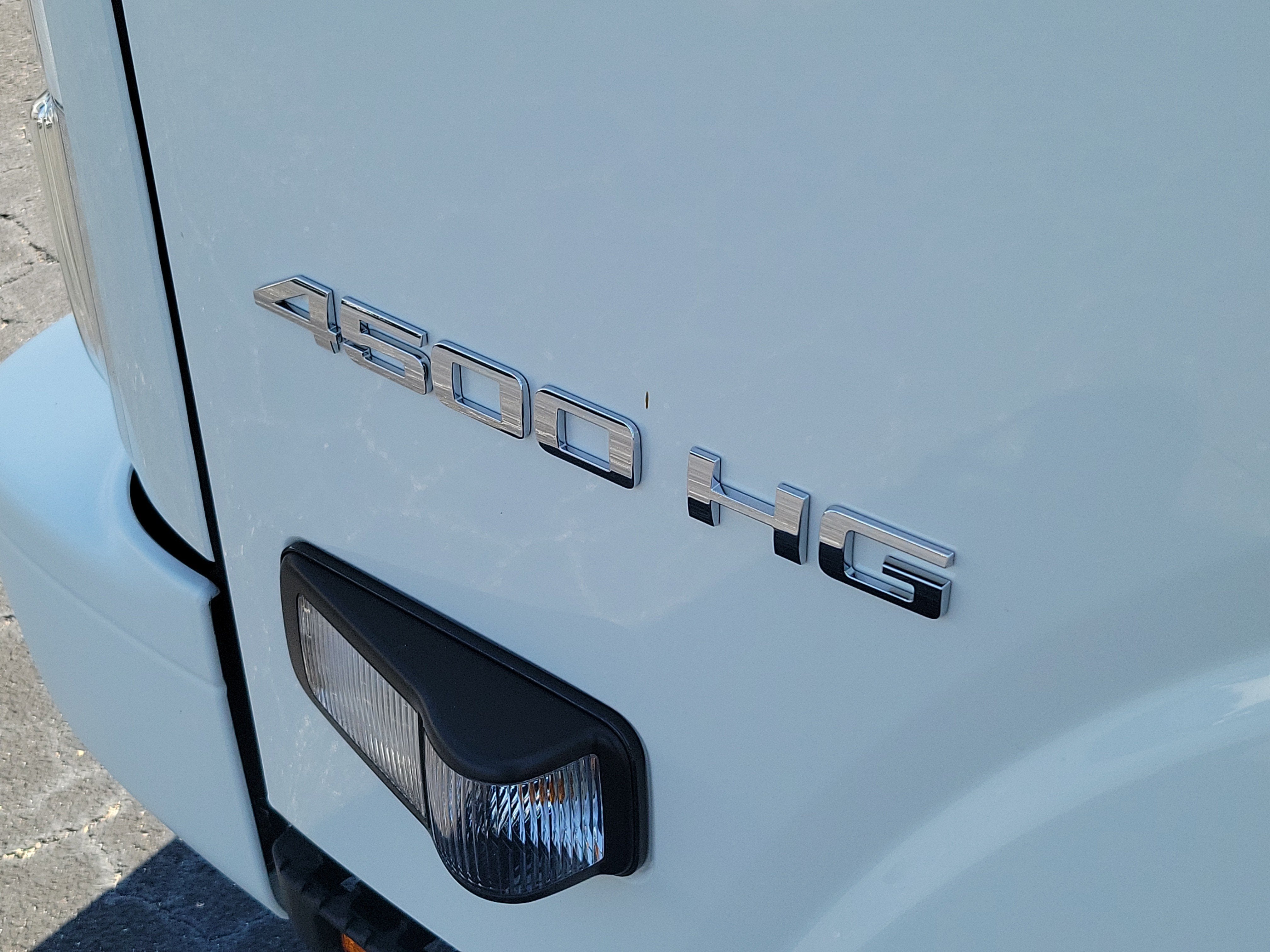 2027 Chevrolet Low Cab Forward 4500 HG Base