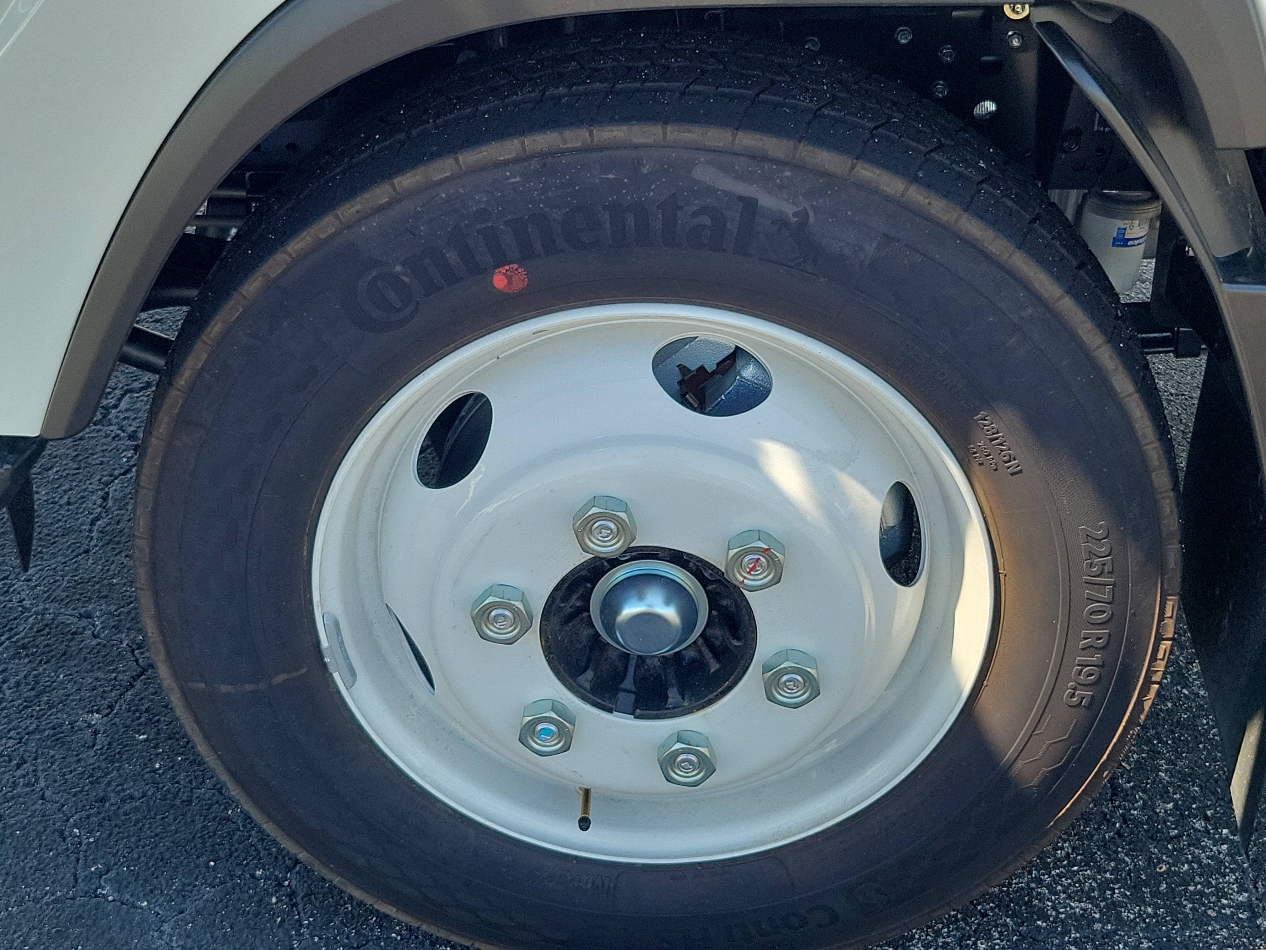 2027 Chevrolet Low Cab Forward 4500 HG Base