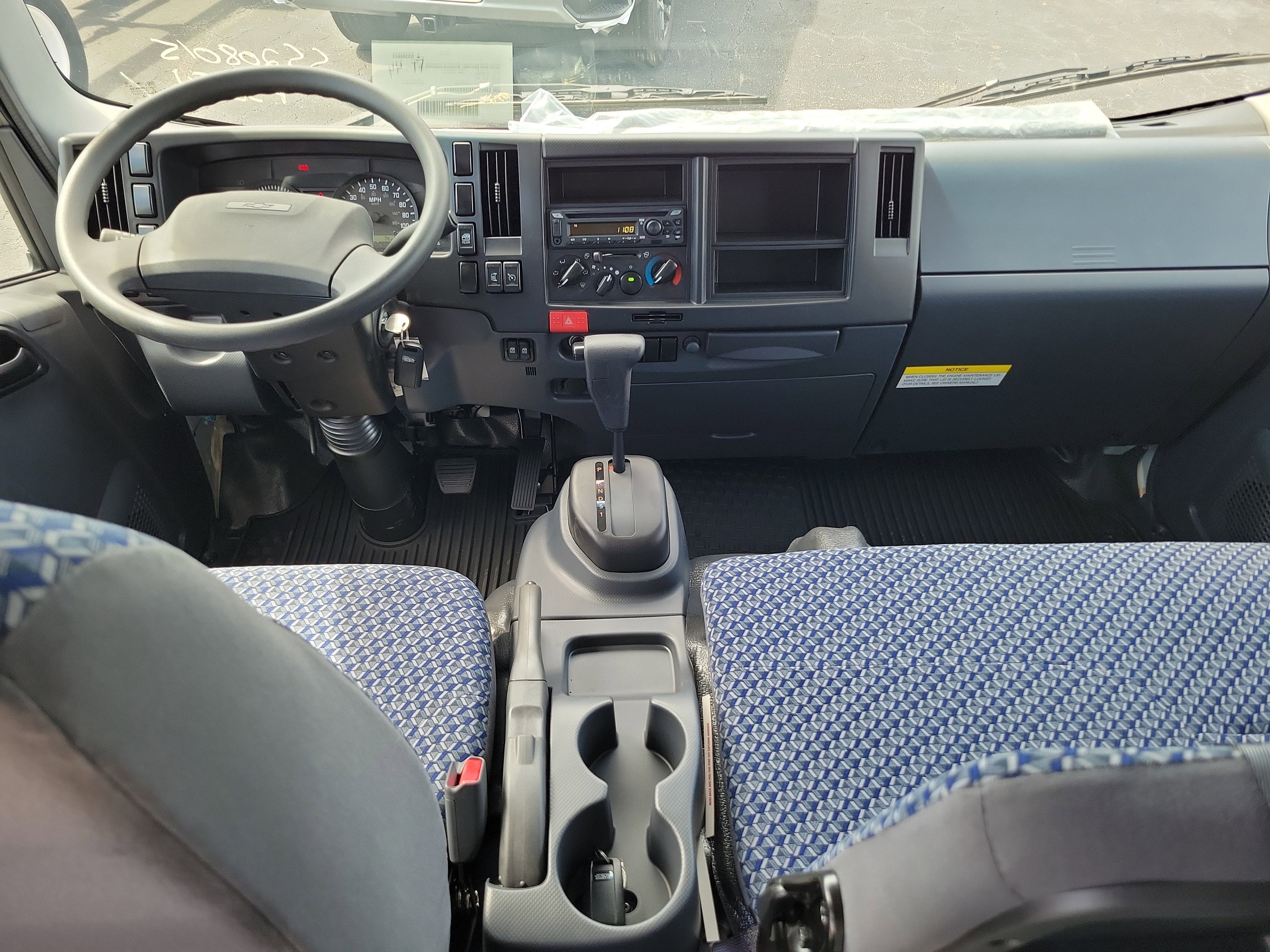 2025 Chevrolet Low Cab Forward 4500 Base