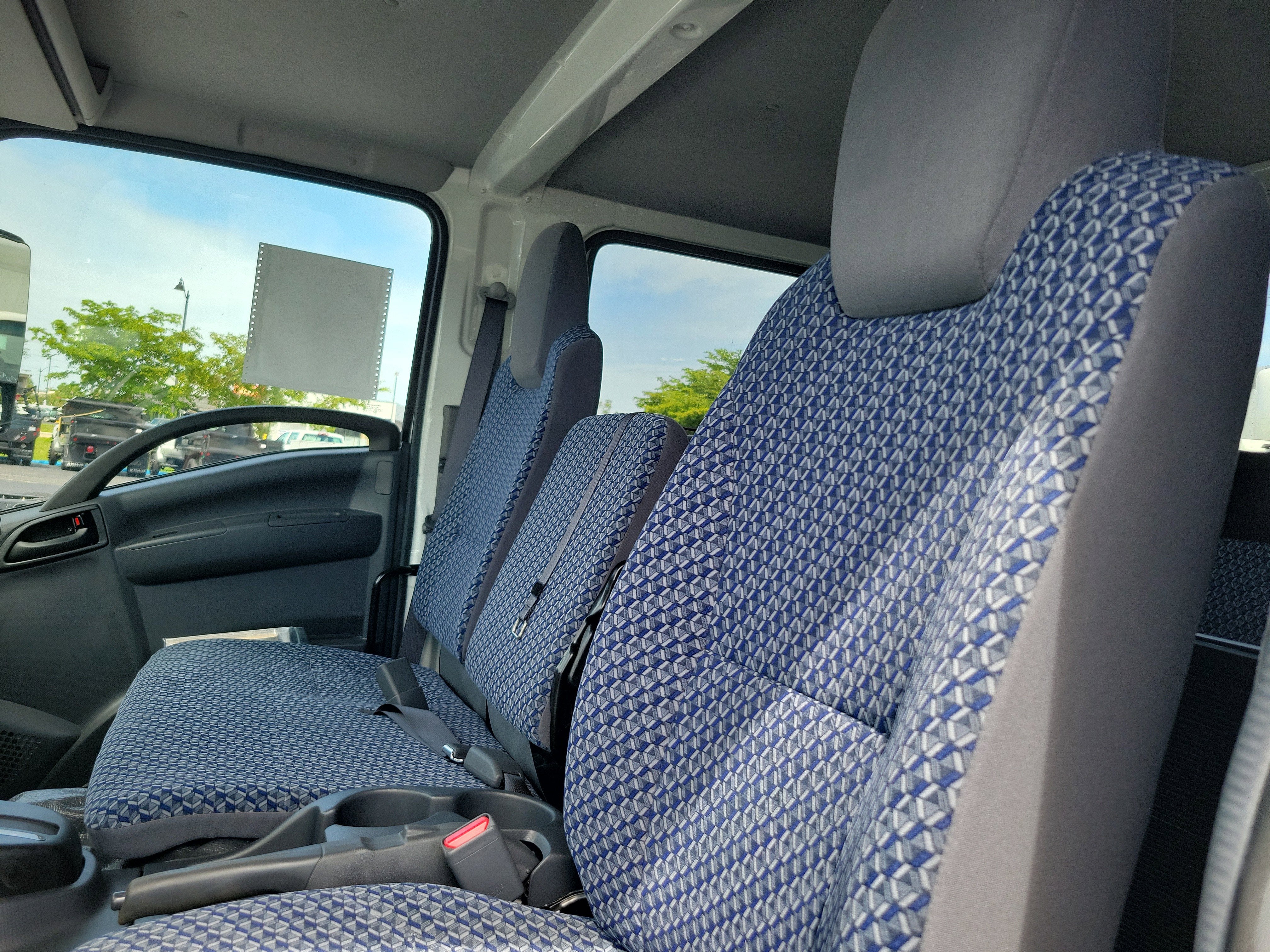 2025 Chevrolet Low Cab Forward 4500 Base