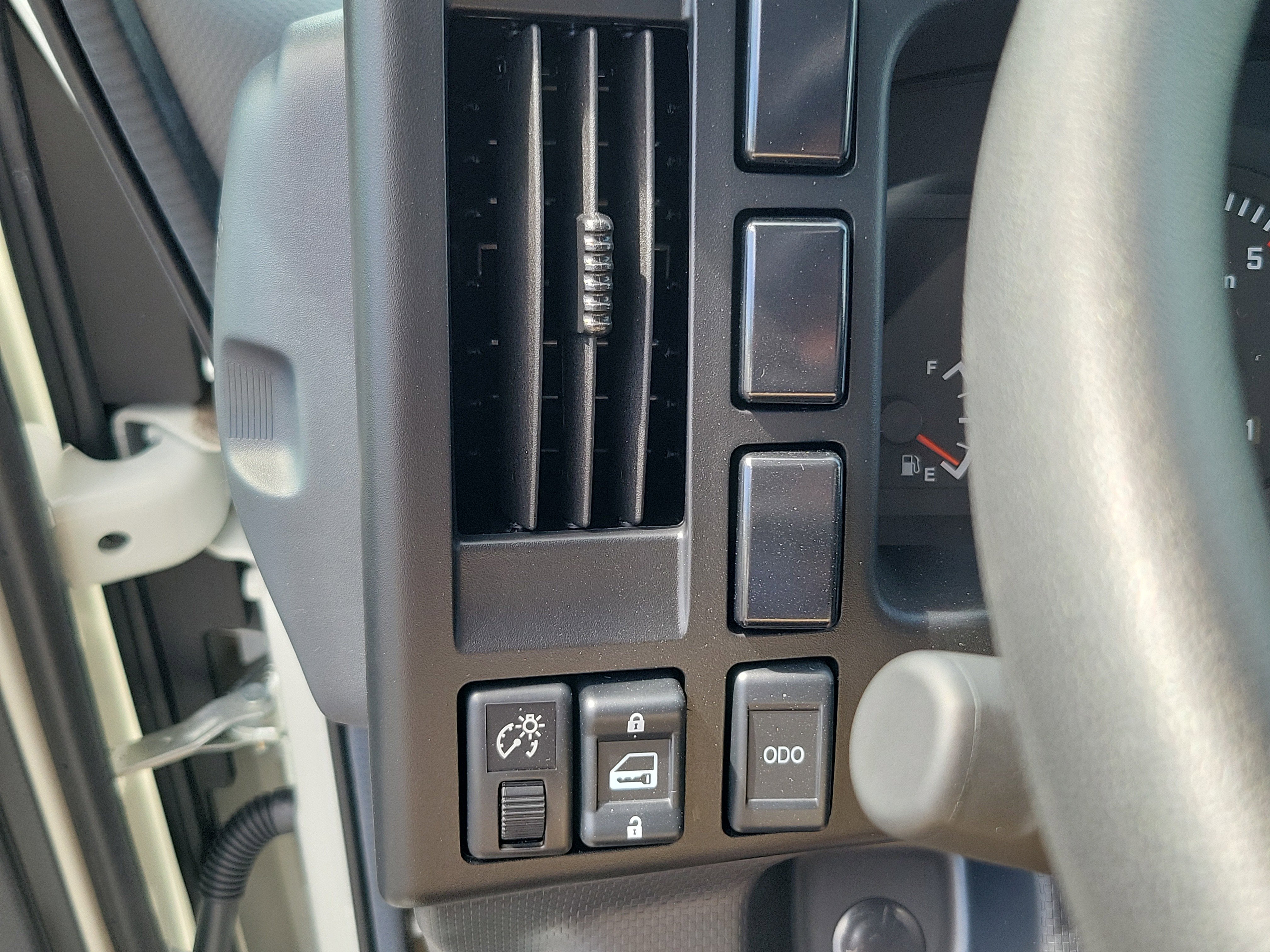 2025 Chevrolet Low Cab Forward 4500 Base