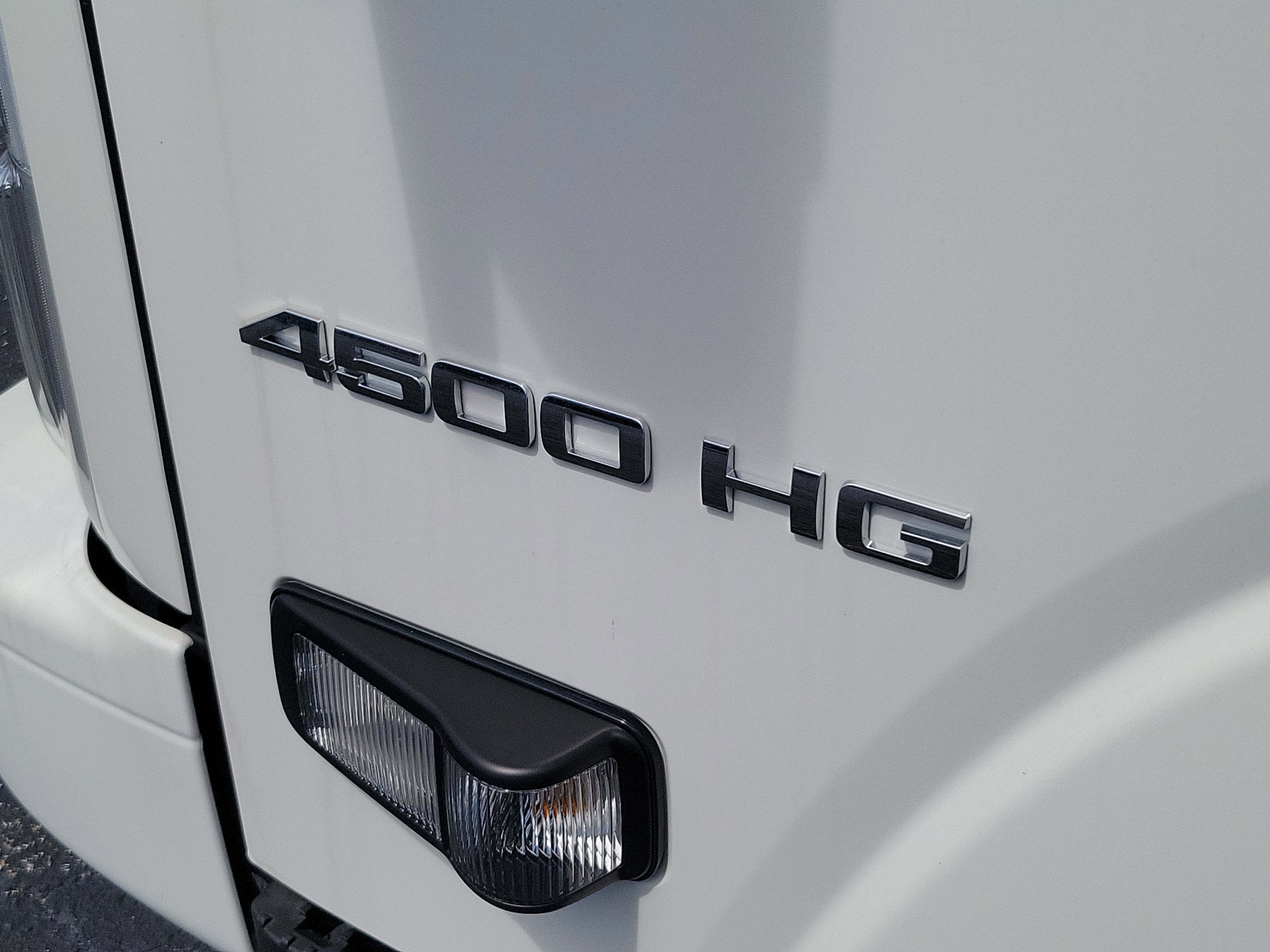 2025 Chevrolet Low Cab Forward 4500 Base