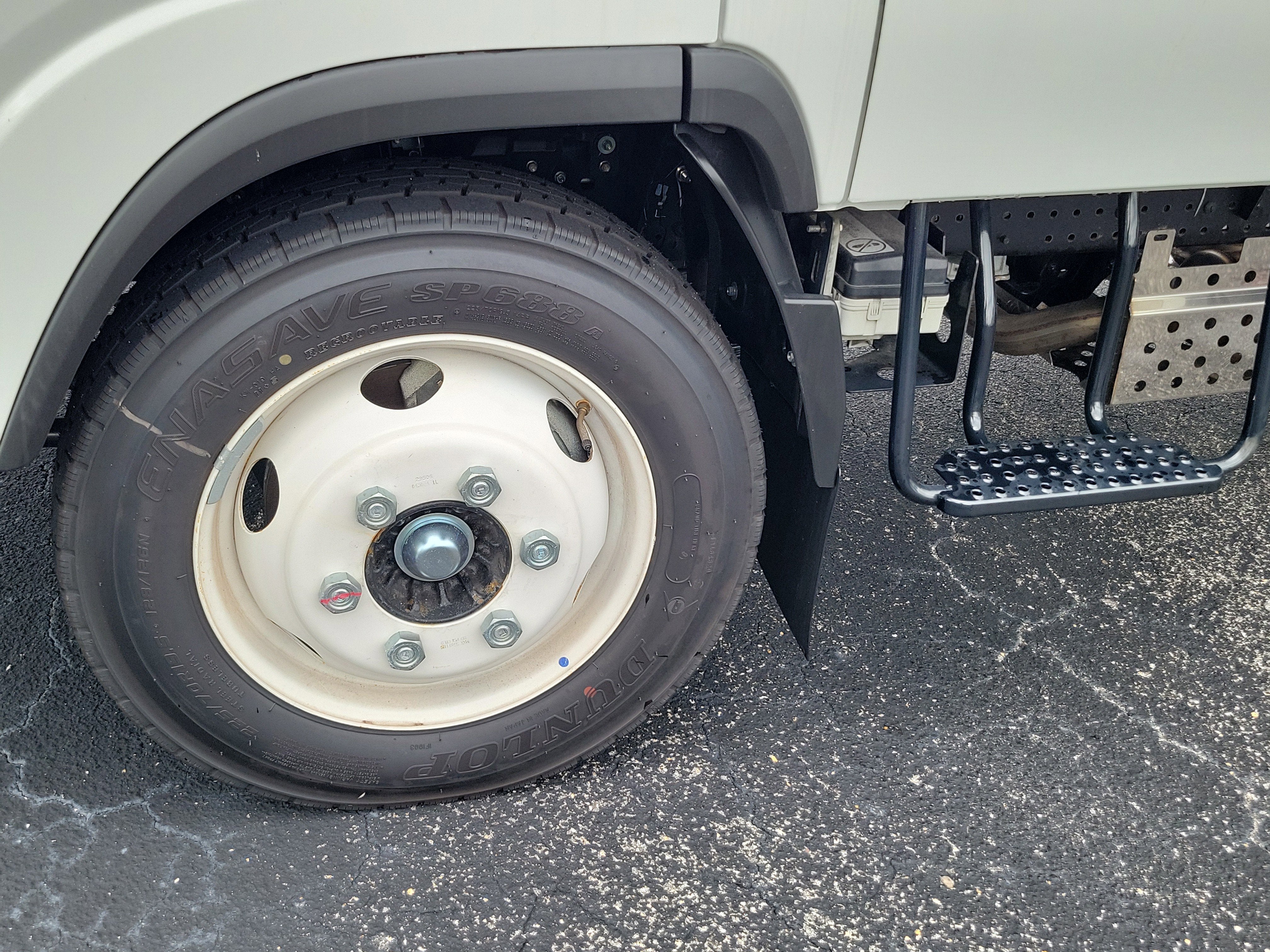 2025 Chevrolet Low Cab Forward 4500 Base