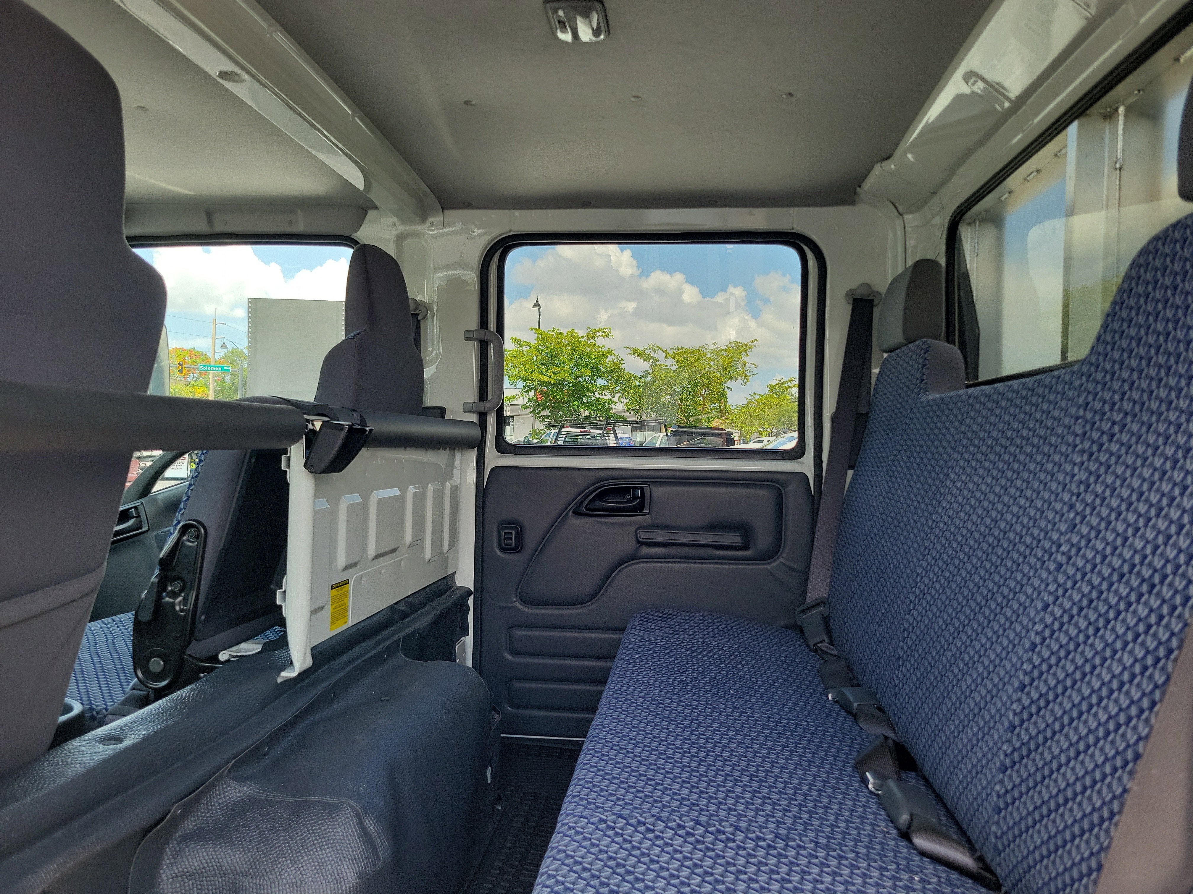 2025 Chevrolet Low Cab Forward 4500 Base