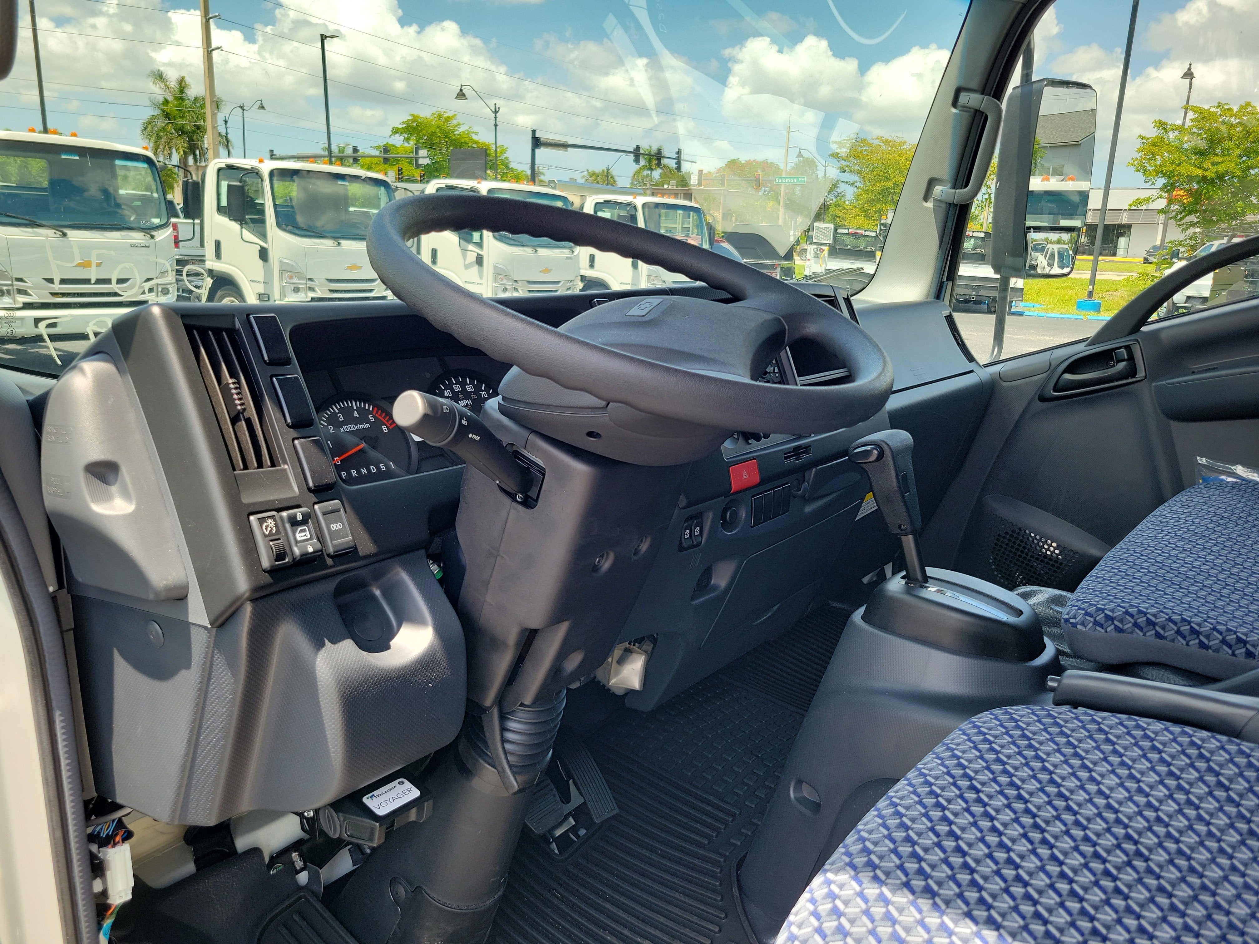 2025 Chevrolet Low Cab Forward 4500 Base