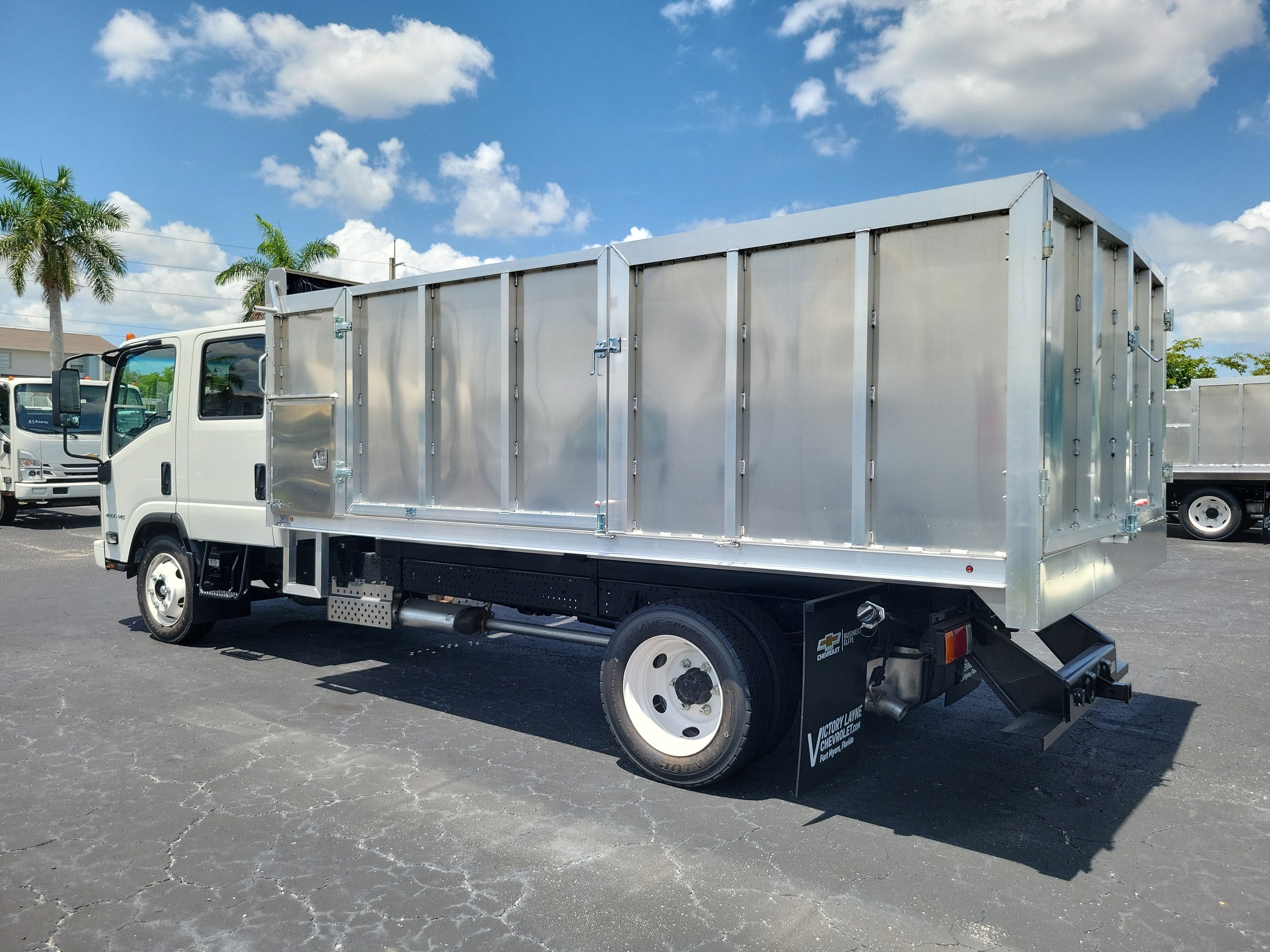 2025 Chevrolet Low Cab Forward 4500 Base