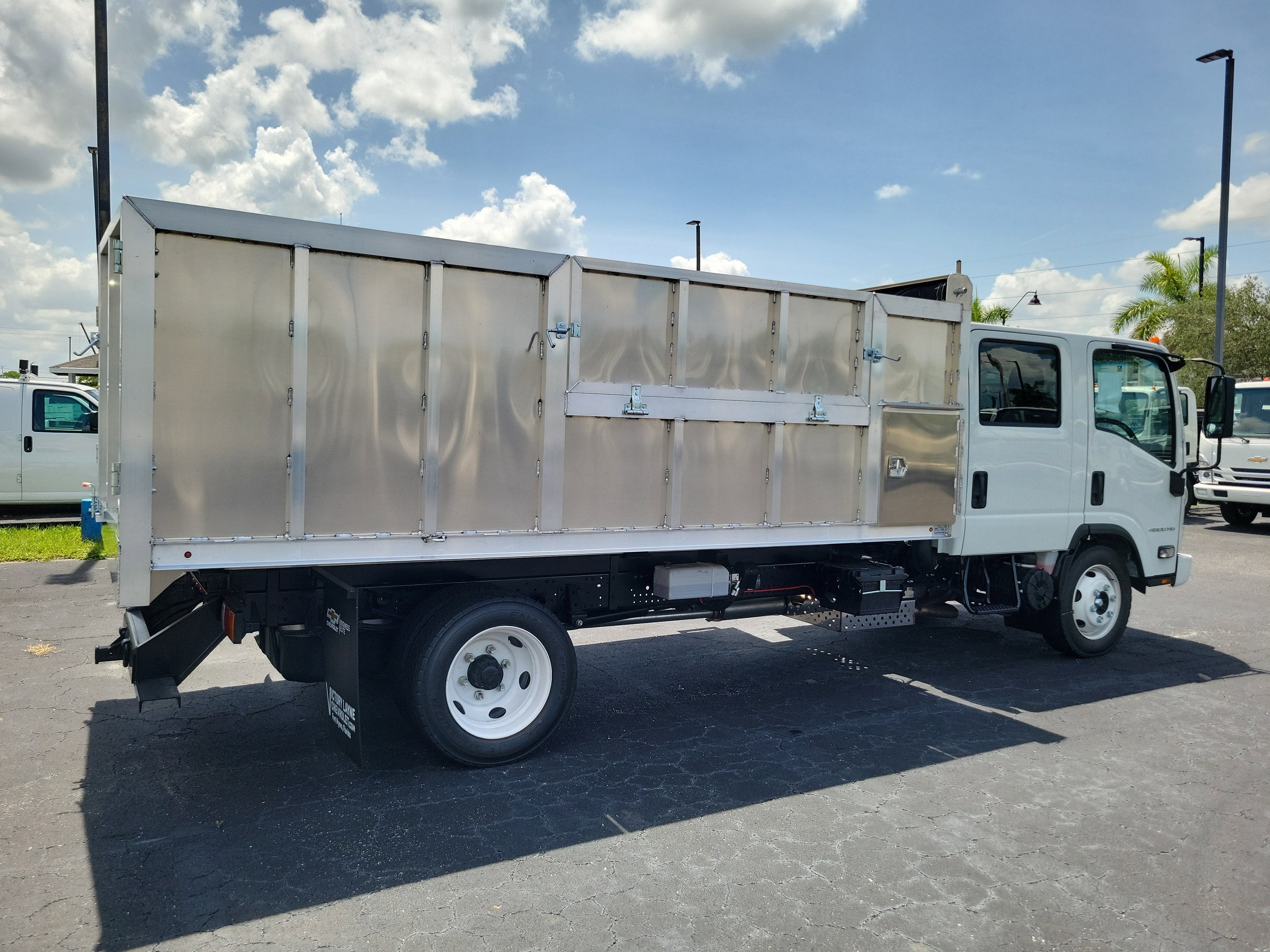 2025 Chevrolet Low Cab Forward 4500 Base