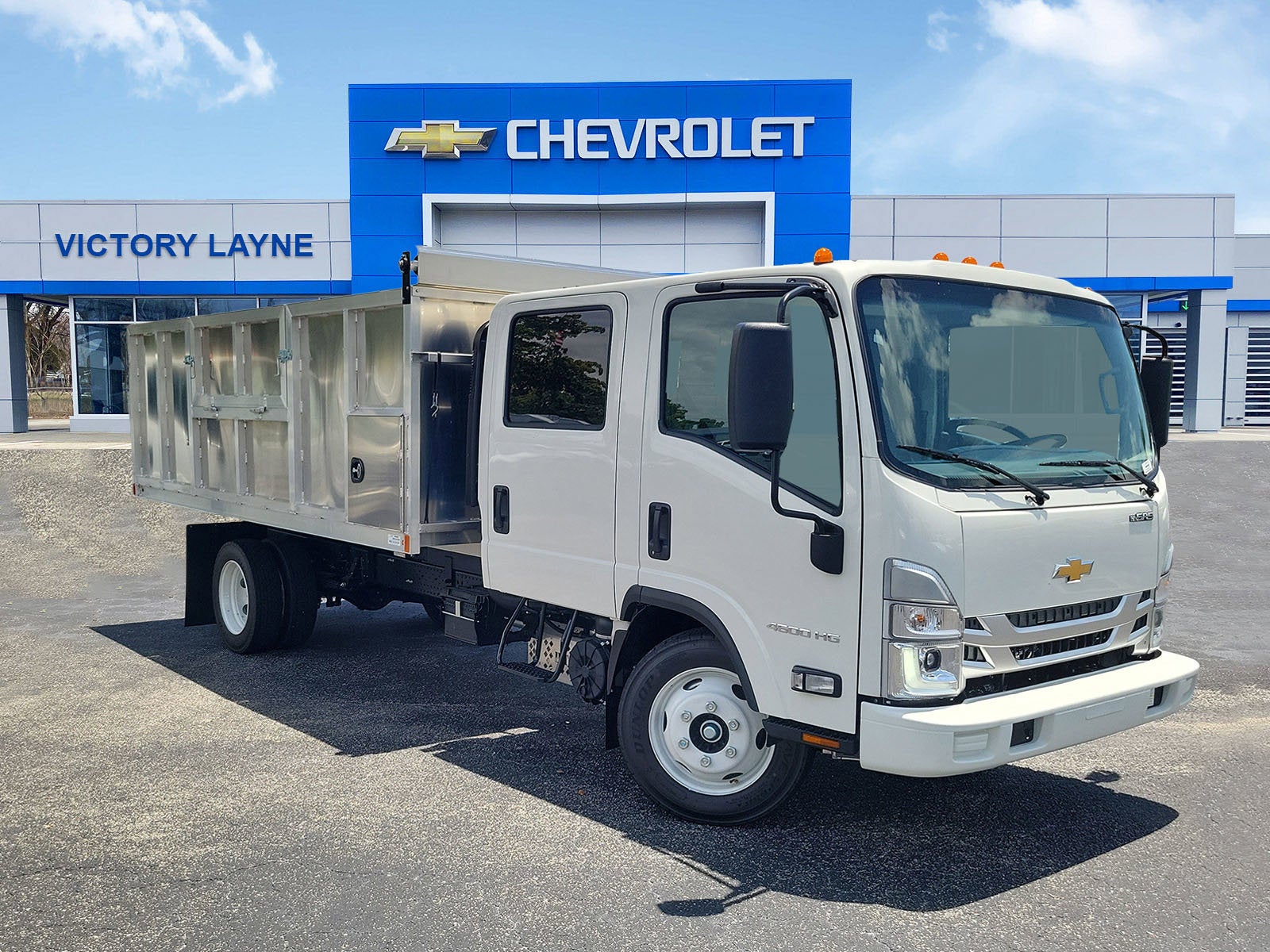 2026 Chevrolet Low Cab Forward 4500 HG Base