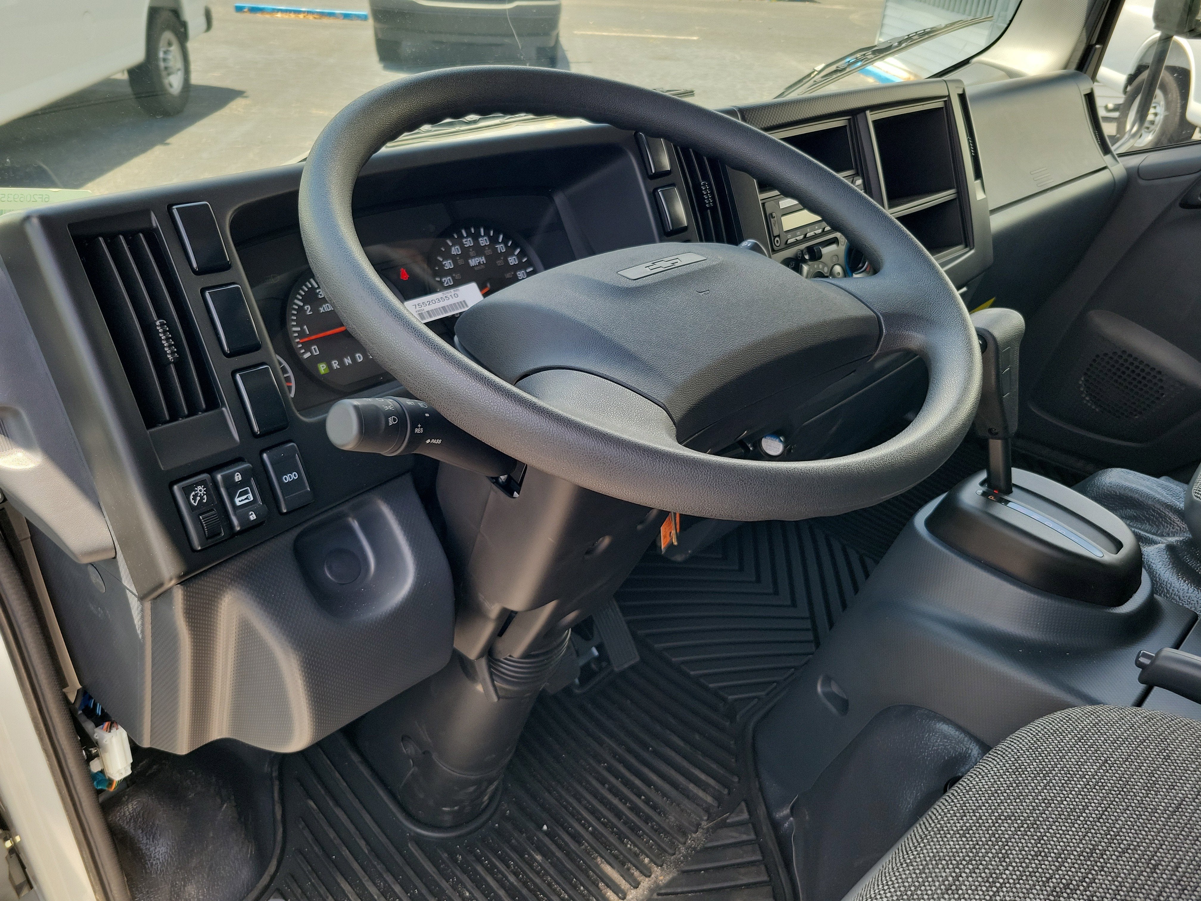 2026 Chevrolet Low Cab Forward 4500 HG Base