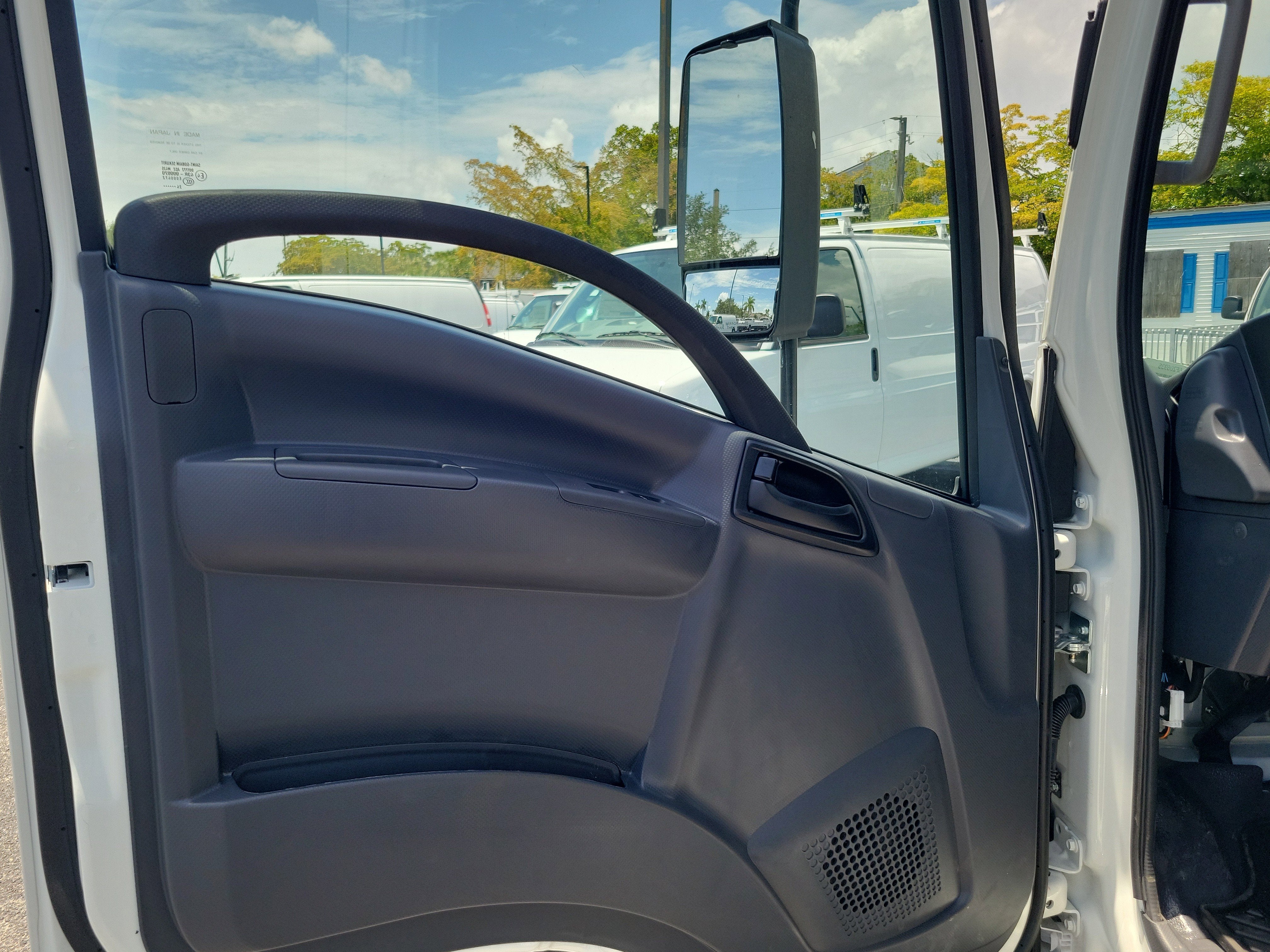 2026 Chevrolet Low Cab Forward 4500 HG Base