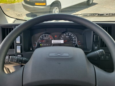 2026 Chevrolet Low Cab Forward 4500 HG Base