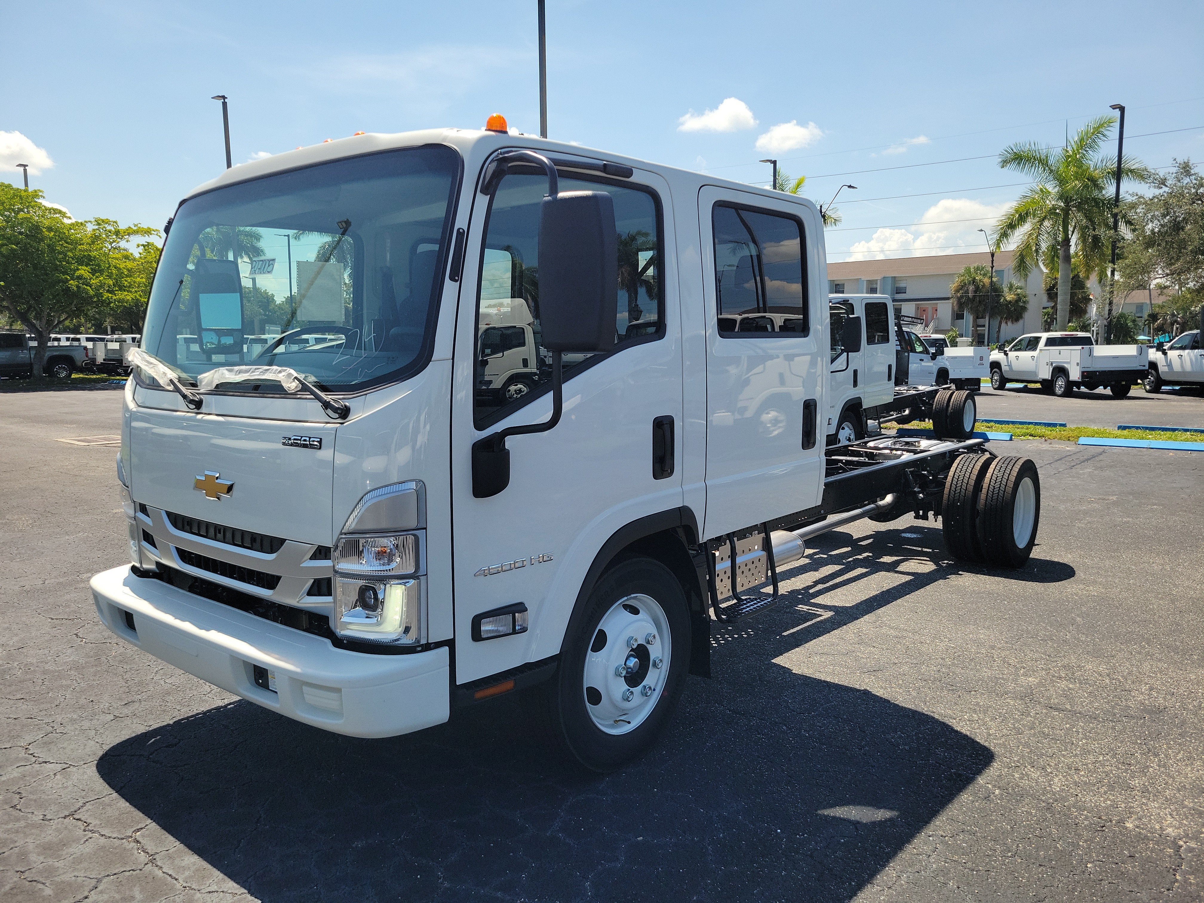 2027 Chevrolet Low Cab Forward 4500 HG Base