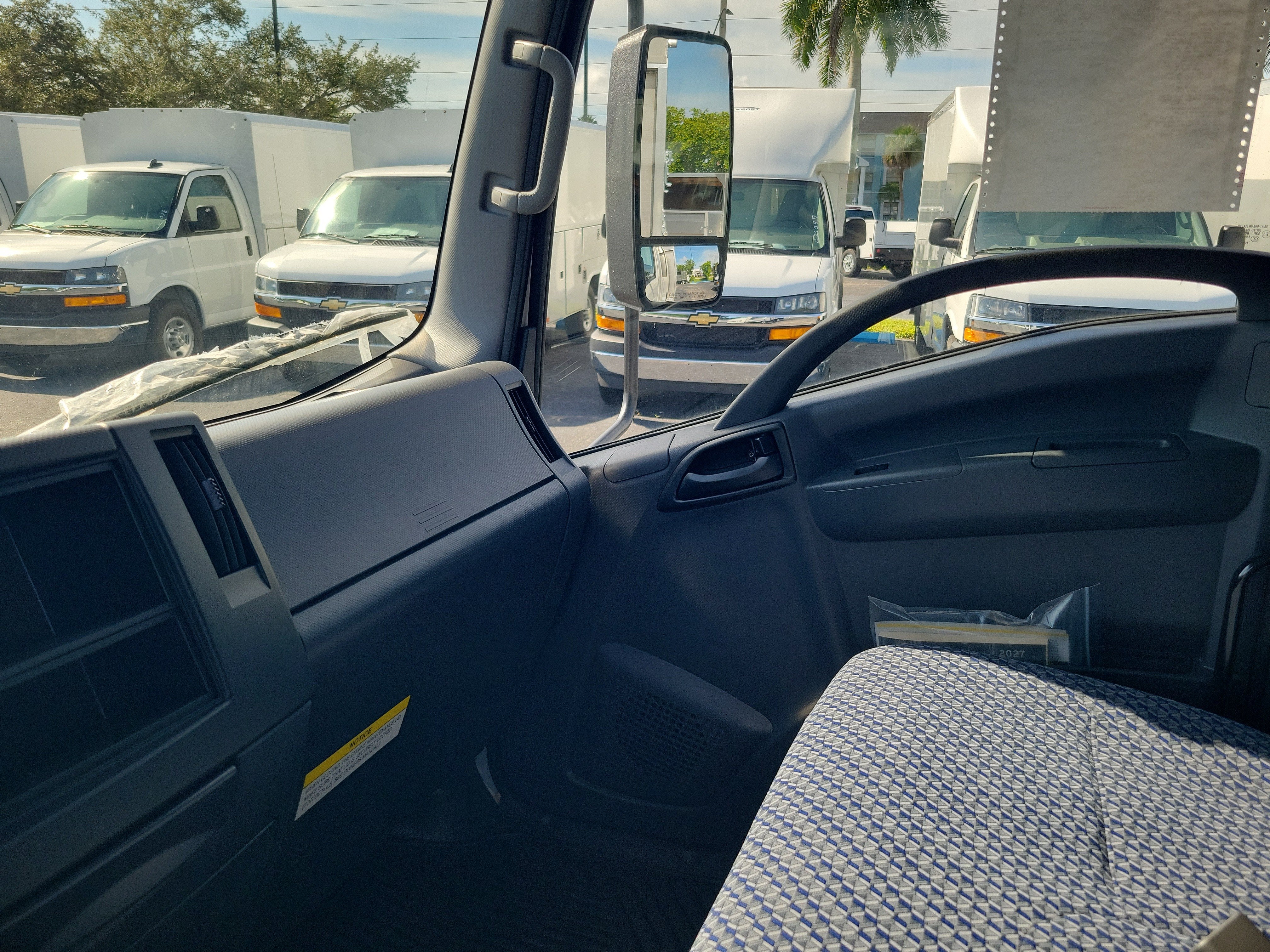 2027 Chevrolet Low Cab Forward 4500 HG Base