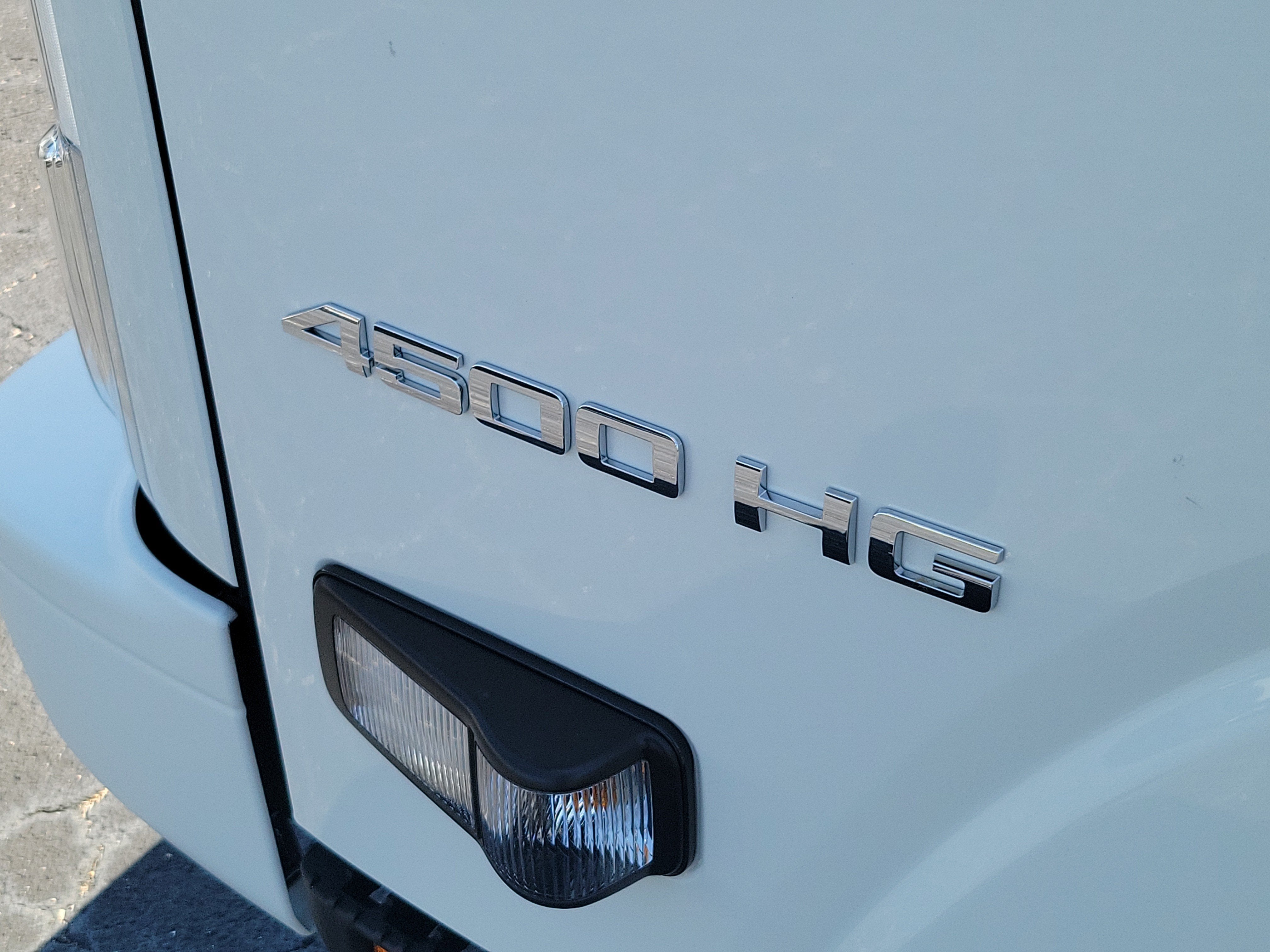 2027 Chevrolet Low Cab Forward 4500 HG Base