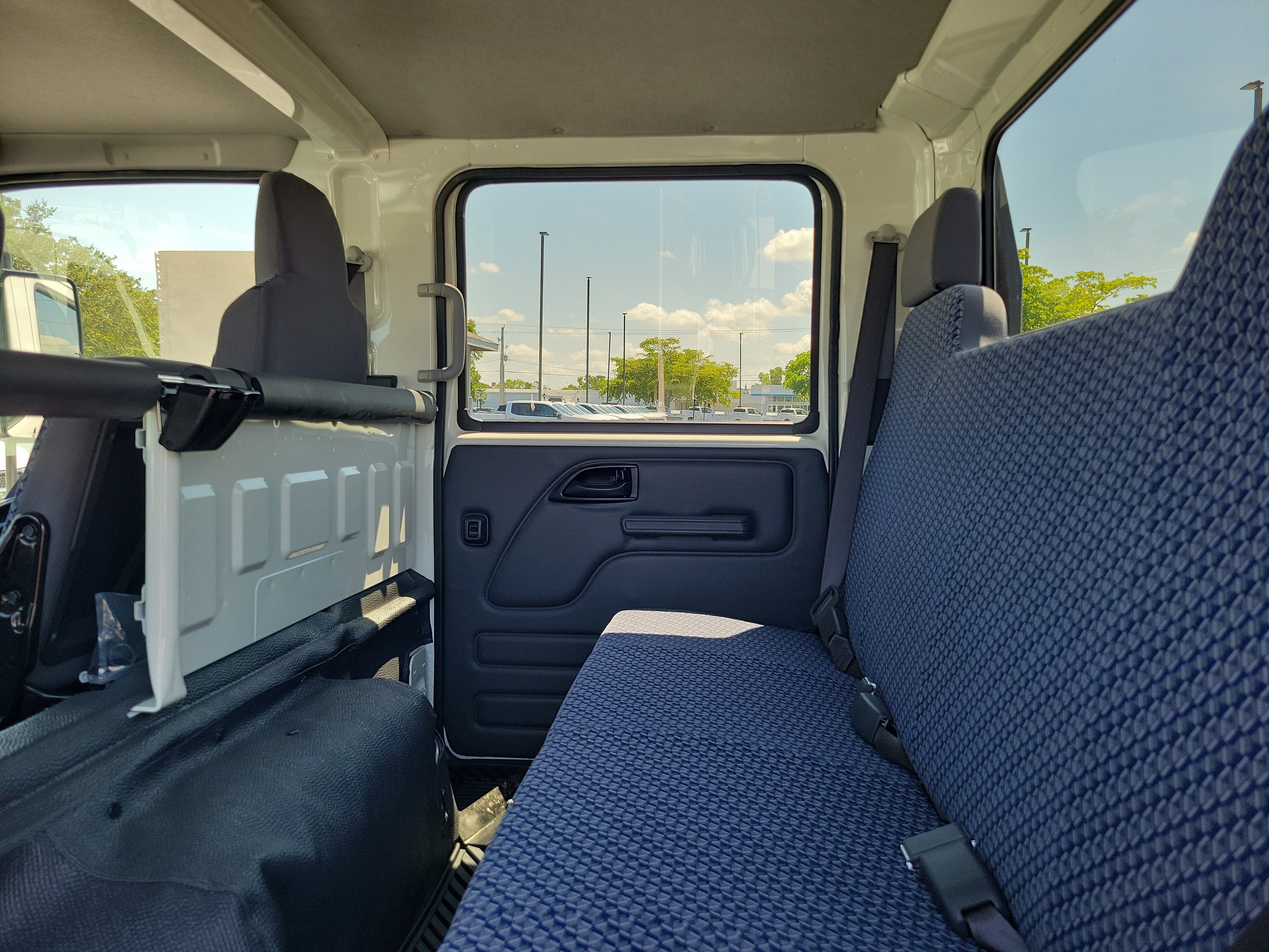 2027 Chevrolet Low Cab Forward 4500 HG Base