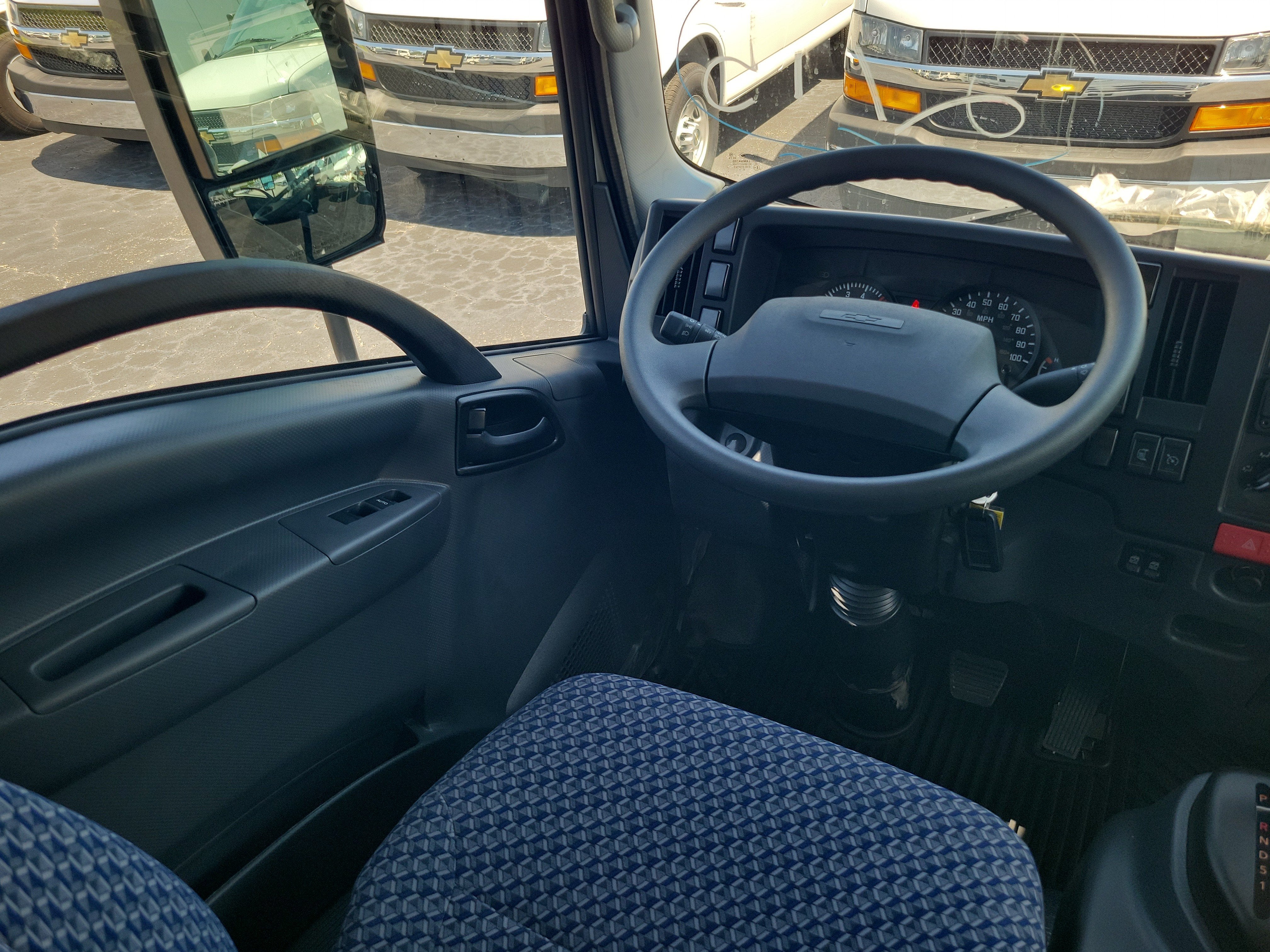 2027 Chevrolet Low Cab Forward 4500 HG Base