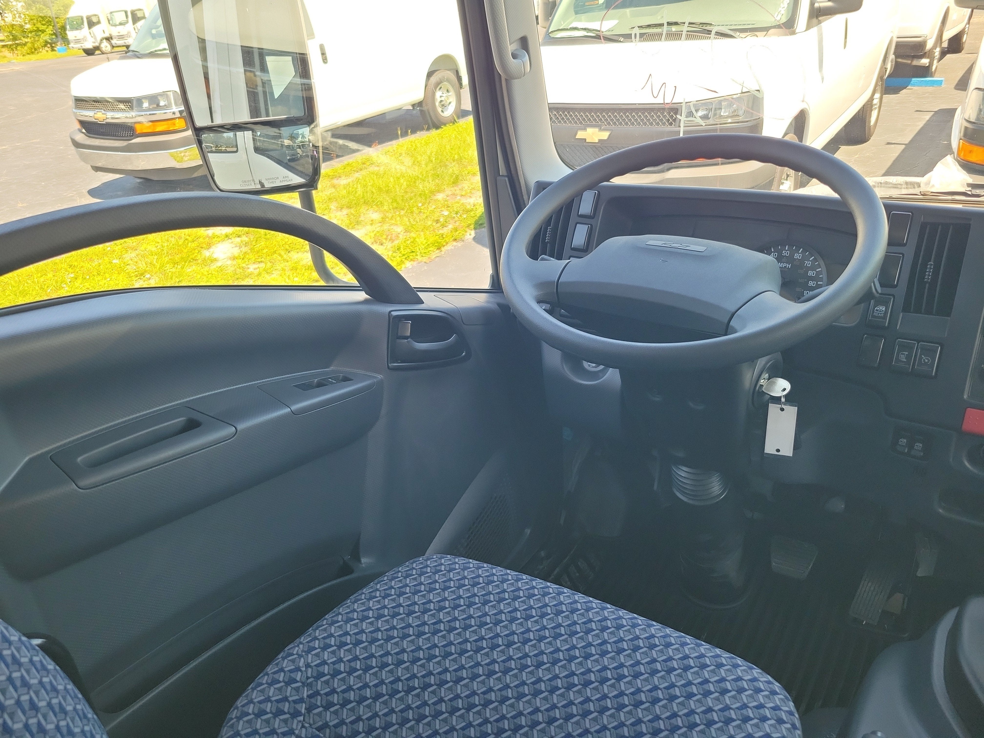 2027 Chevrolet Low Cab Forward 4500 HG Base