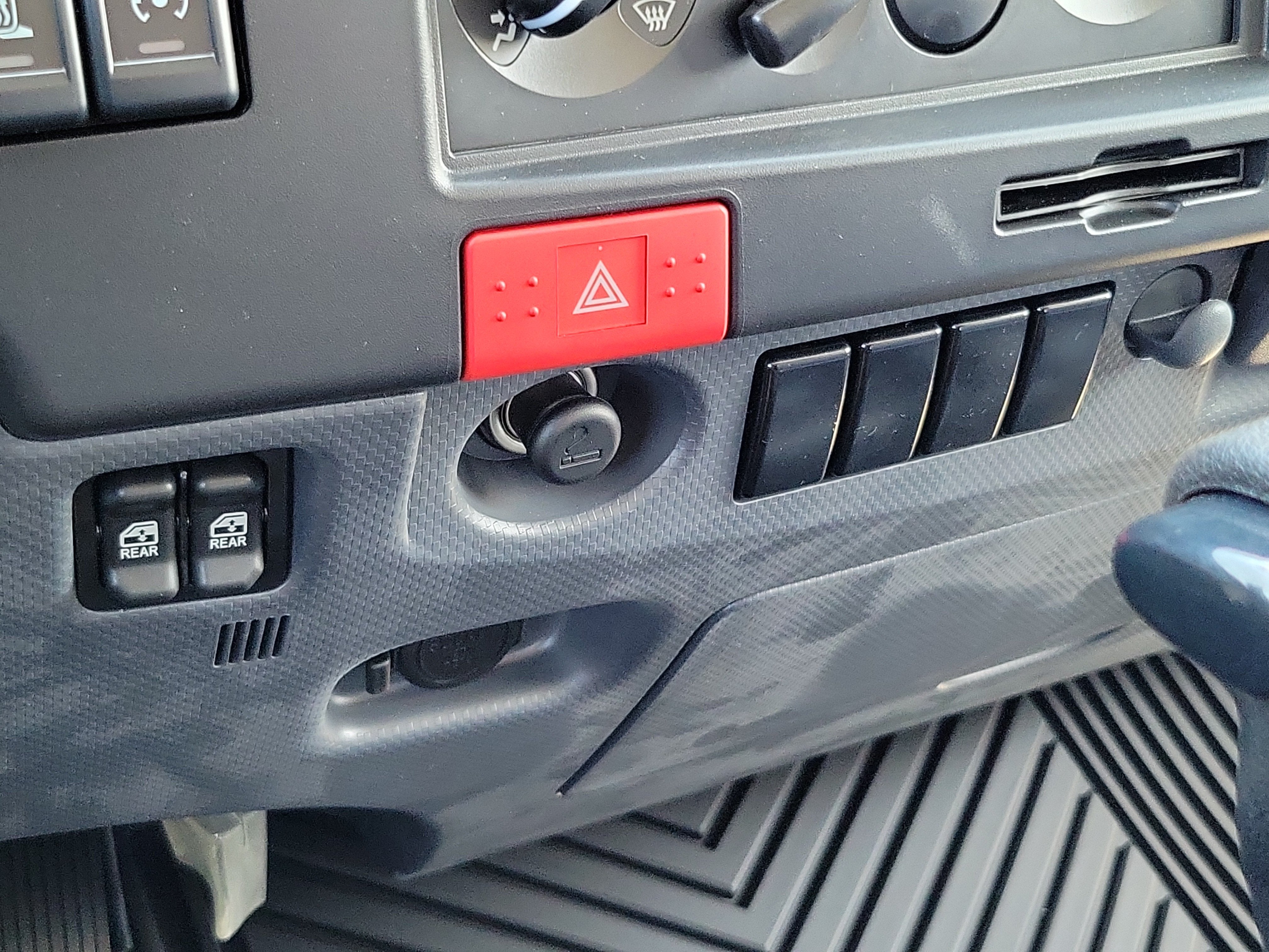 2027 Chevrolet Low Cab Forward 4500 HG Base
