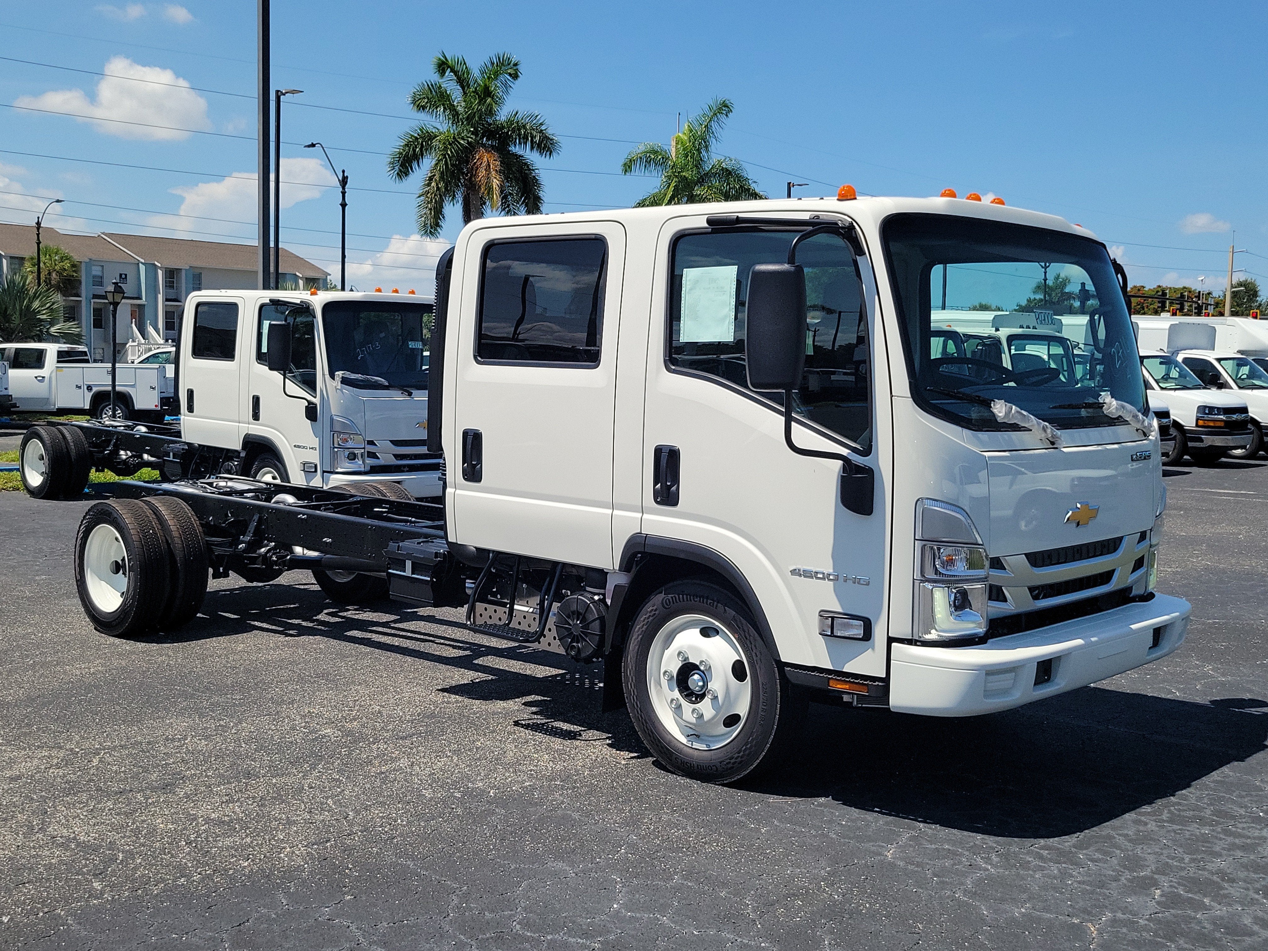 2027 Chevrolet Low Cab Forward 4500 HG Base