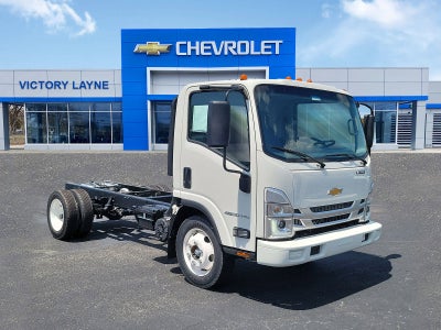 2025 Chevrolet Low Cab Forward 4500 Base
