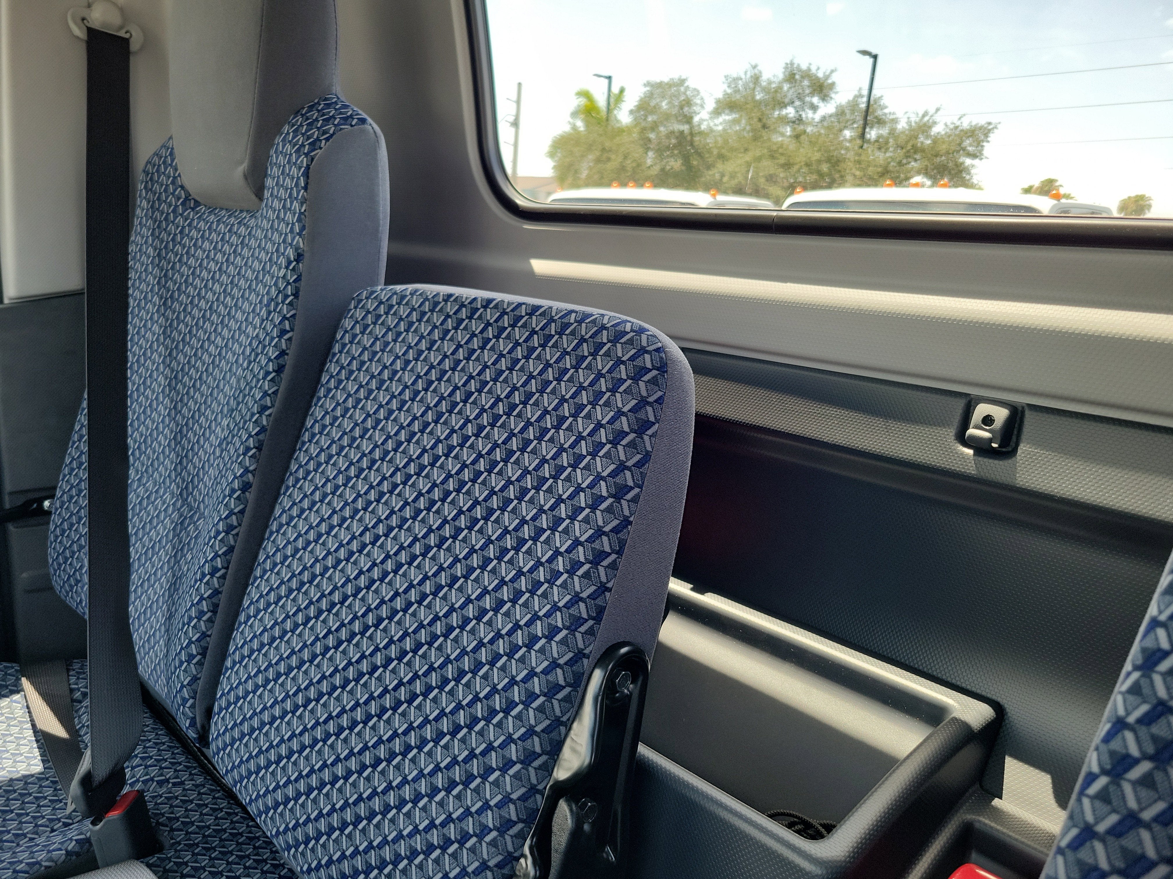 2025 Chevrolet Low Cab Forward 4500 Base