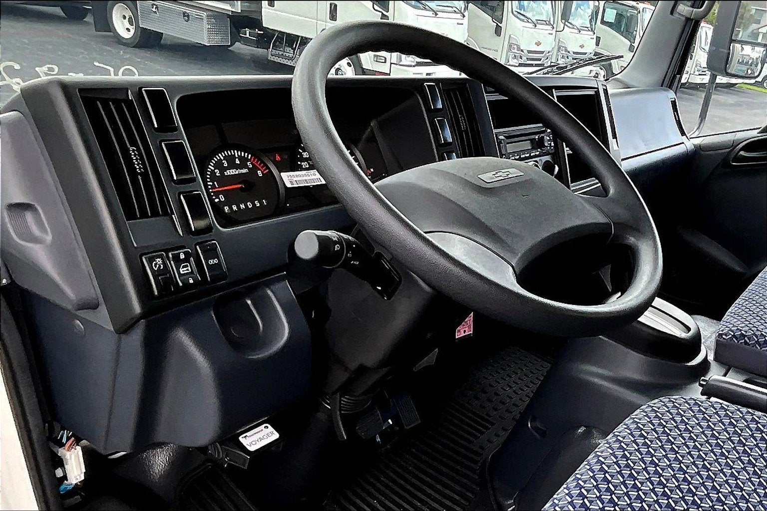 2025 Chevrolet Low Cab Forward 4500 Base