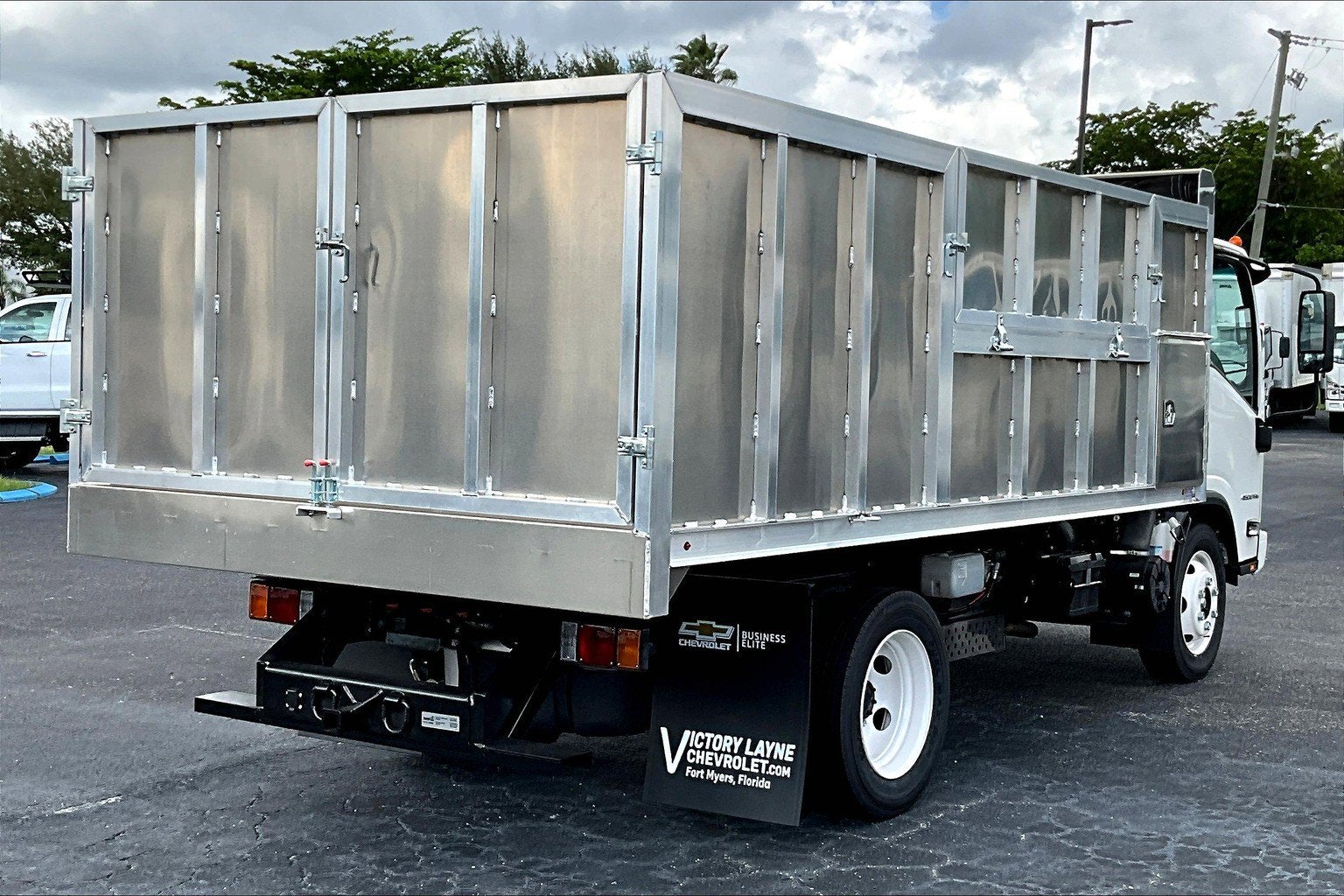 2025 Chevrolet Low Cab Forward 4500 Base