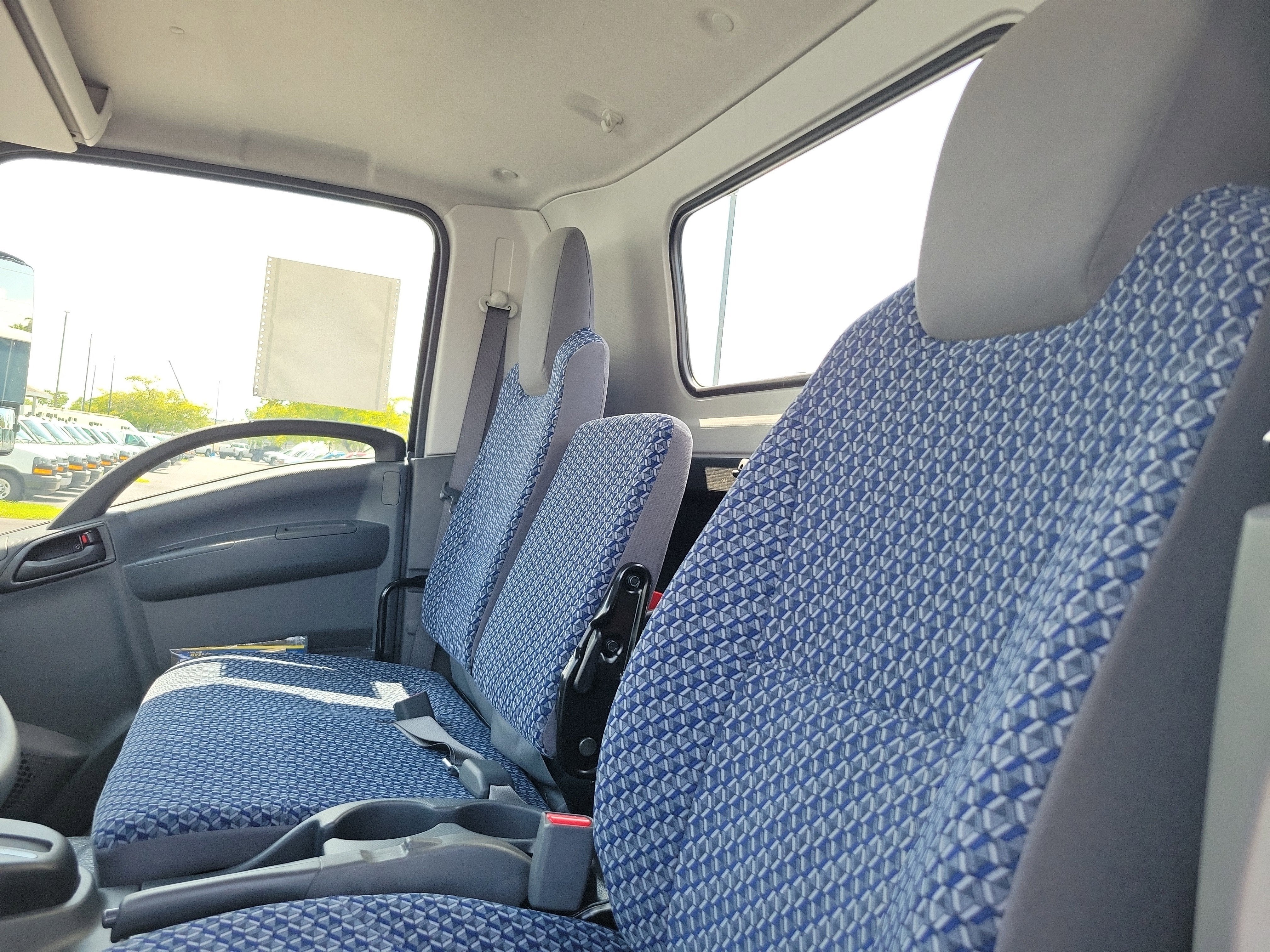 2025 Chevrolet Low Cab Forward 4500 Base