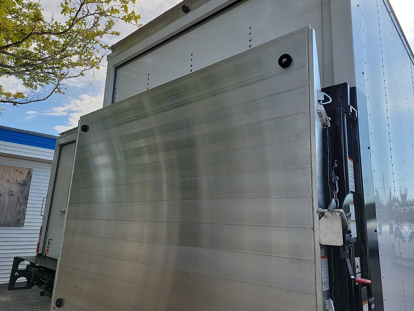 2025 Chevrolet Low Cab Forward 5500 XG Base