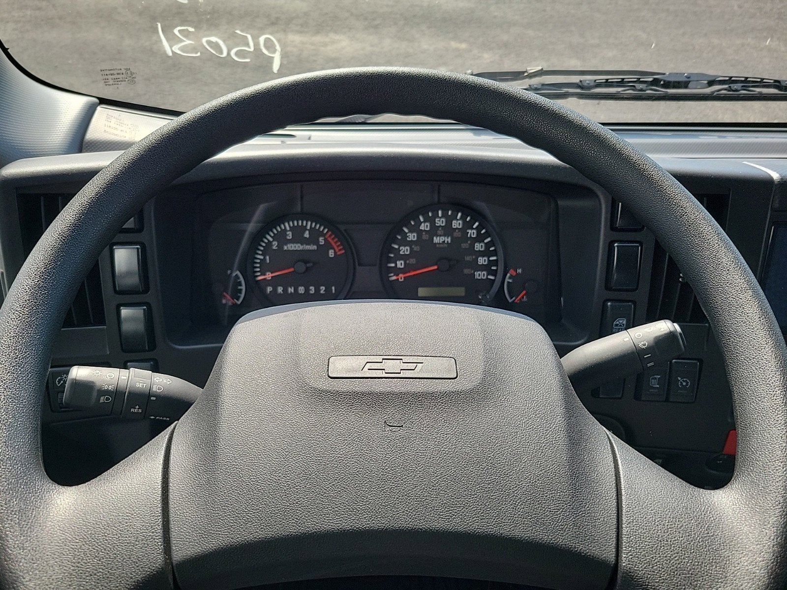 2025 Chevrolet Low Cab Forward 5500 XG Base