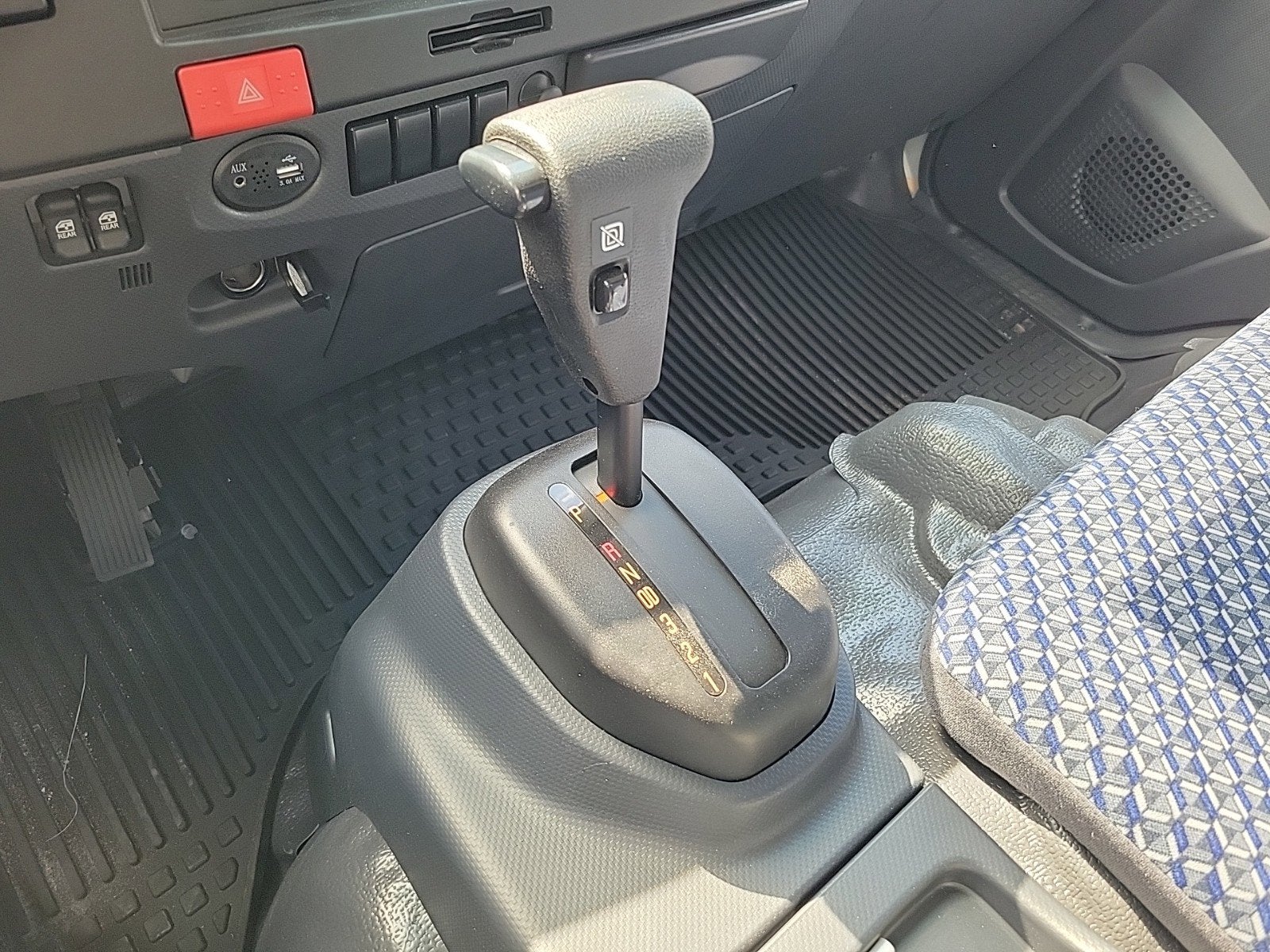 2025 Chevrolet Low Cab Forward 5500 XG Base