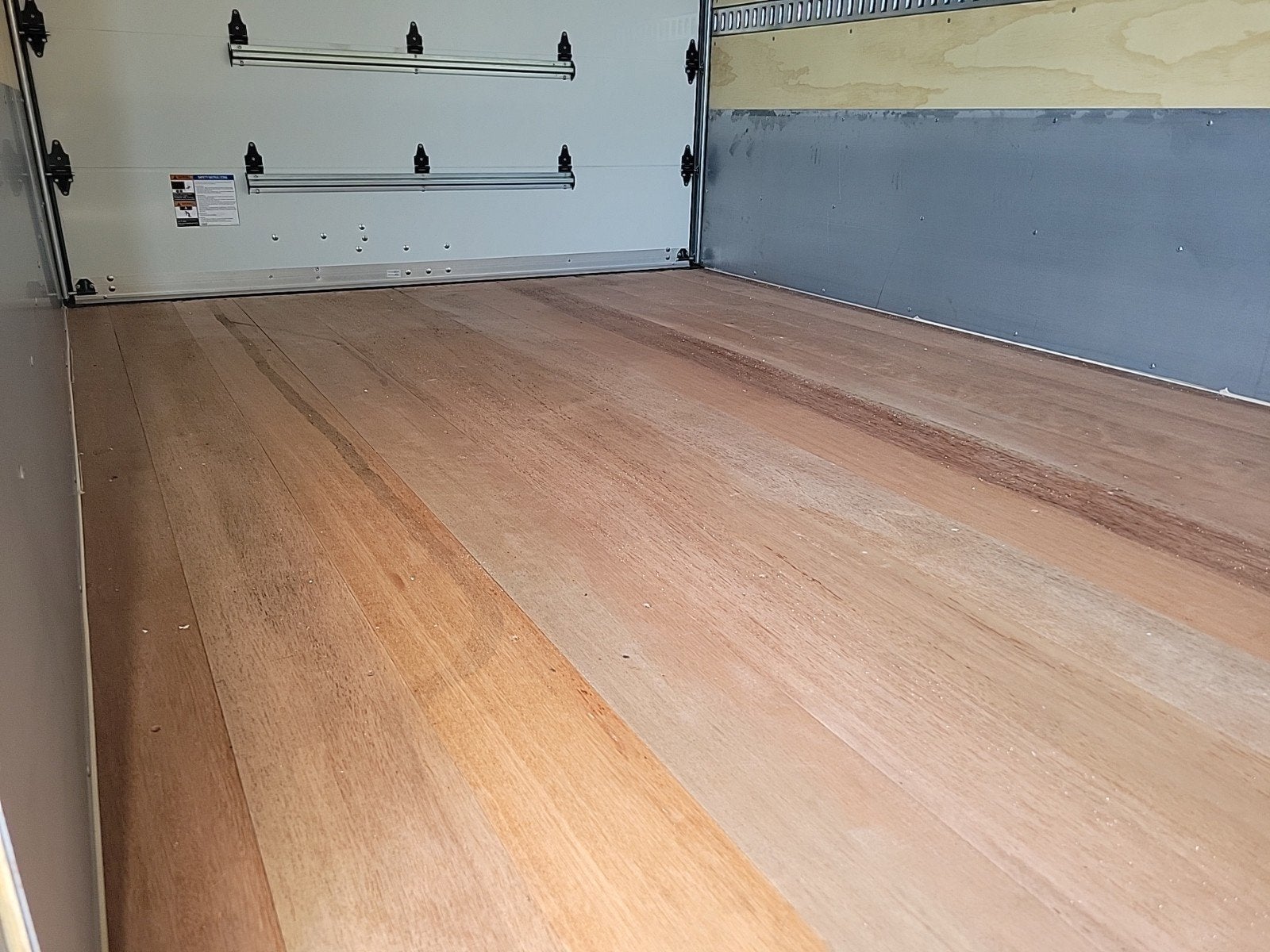 2025 Chevrolet Low Cab Forward 5500 XG Base