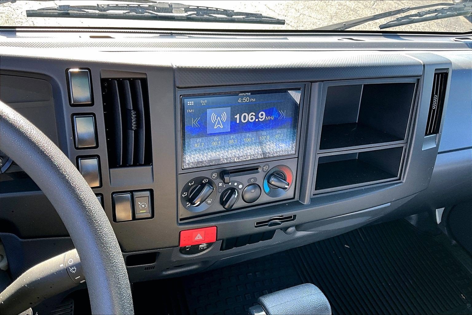 2025 Chevrolet Low Cab Forward 5500 HG Base