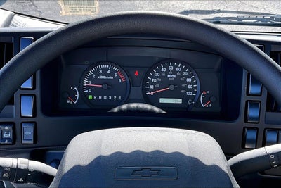 2025 Chevrolet Low Cab Forward 5500 HG Base