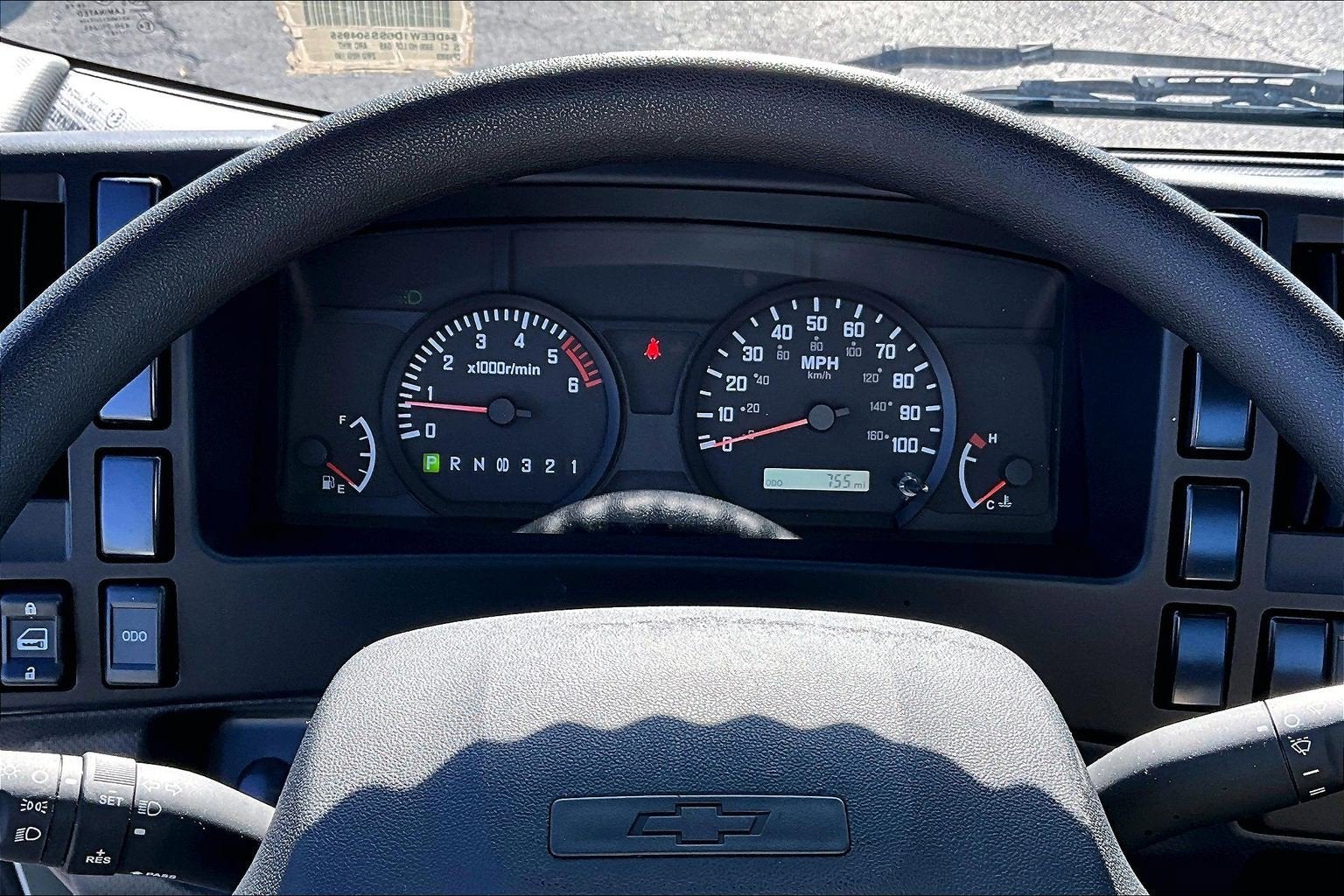 2025 Chevrolet Low Cab Forward 5500 HG Base