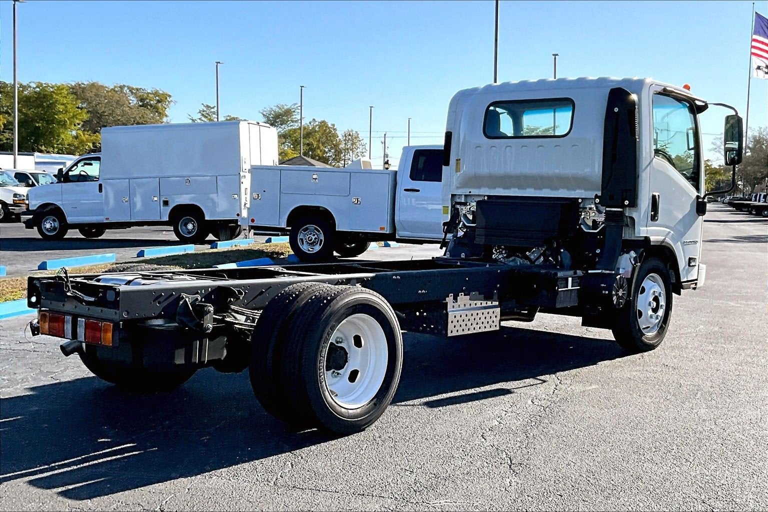 2025 Chevrolet Low Cab Forward 5500 HG Base