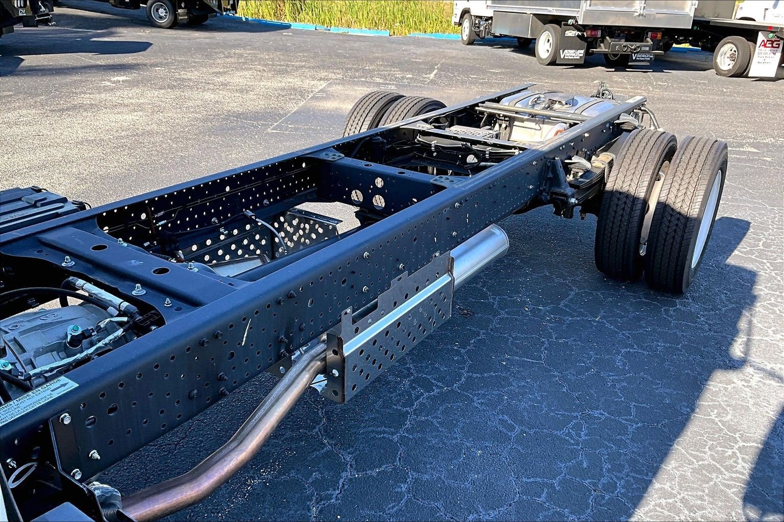 2025 Chevrolet Low Cab Forward 5500 HG Base